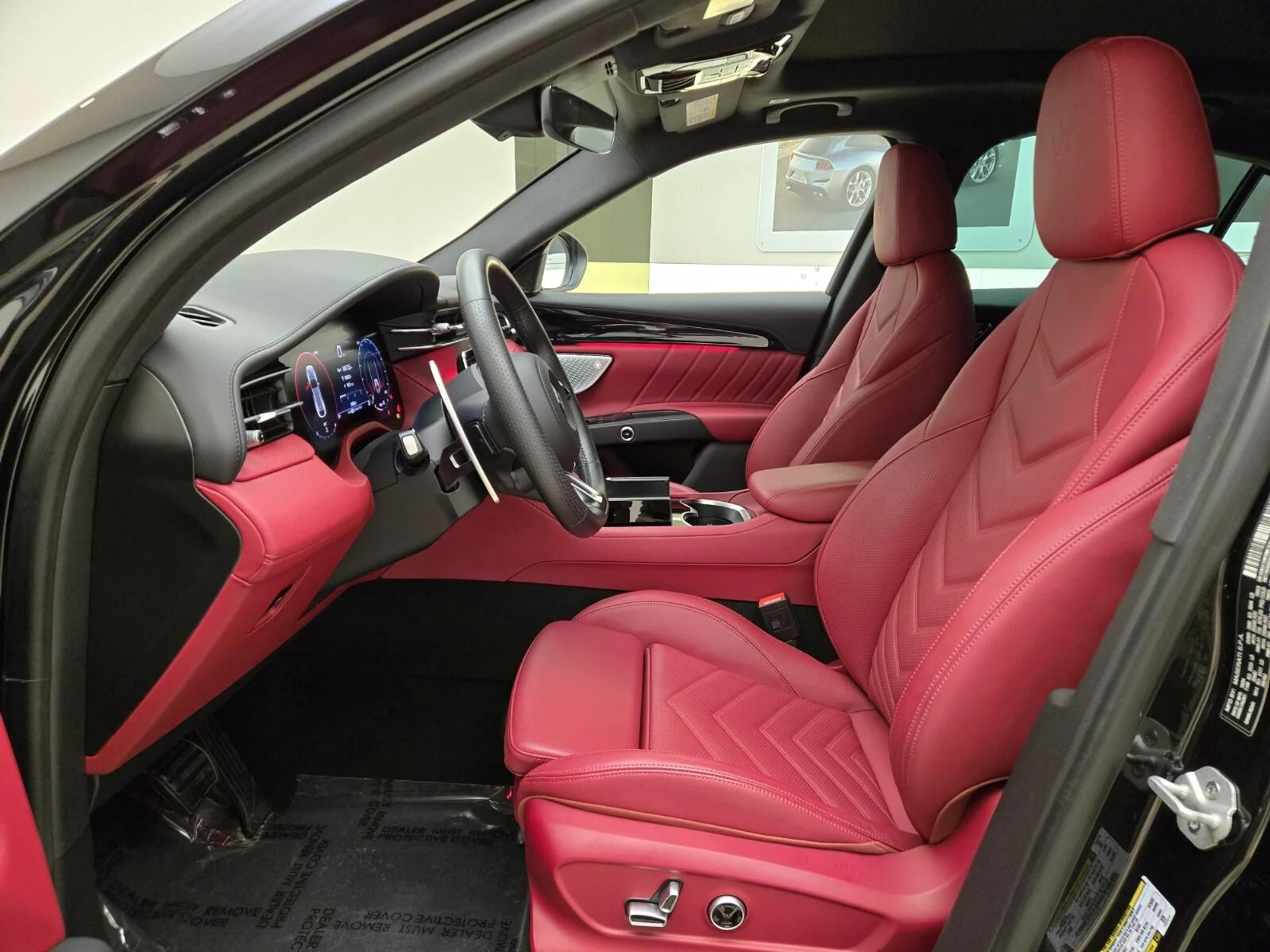 mph013_211814518_New_2025_Maserati_Grecale_Modena_1767162135_412dac31a0