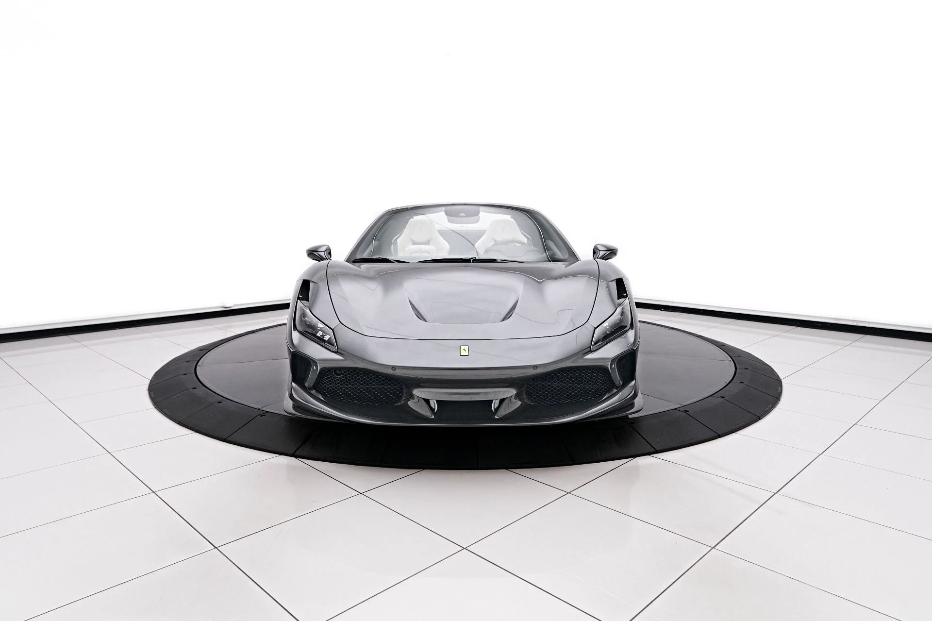 mph013_2119984214_Used_2022_Ferrari_F8_Spider_Base_1769106989_9fb3a1ffa6