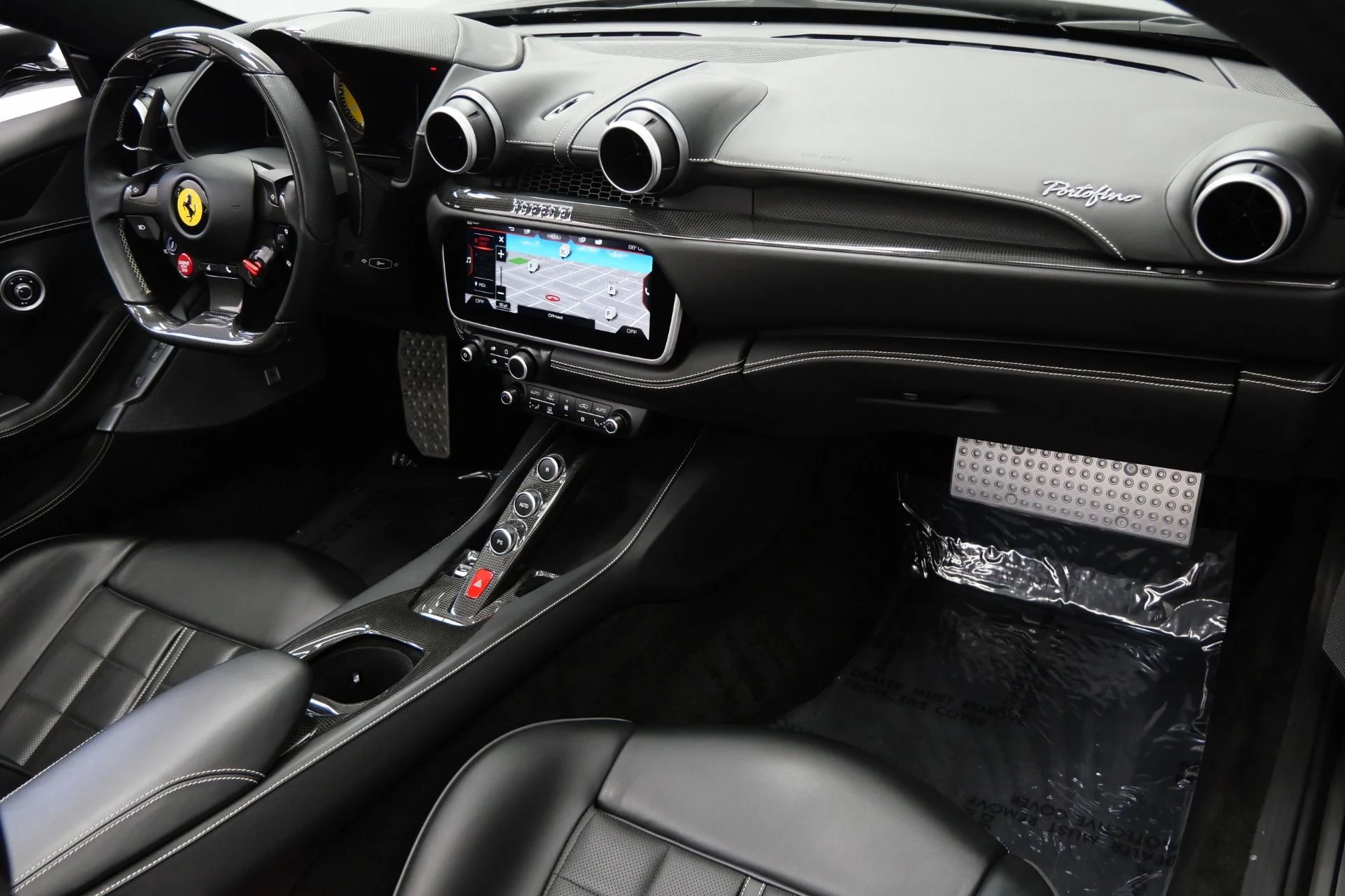 mph013_2122682546_Used_2019_Ferrari_Portofino_Interior_Carbon_Trim_High_Power_Hi_Fi_Magneride_Suspension_1773425740_576073f156