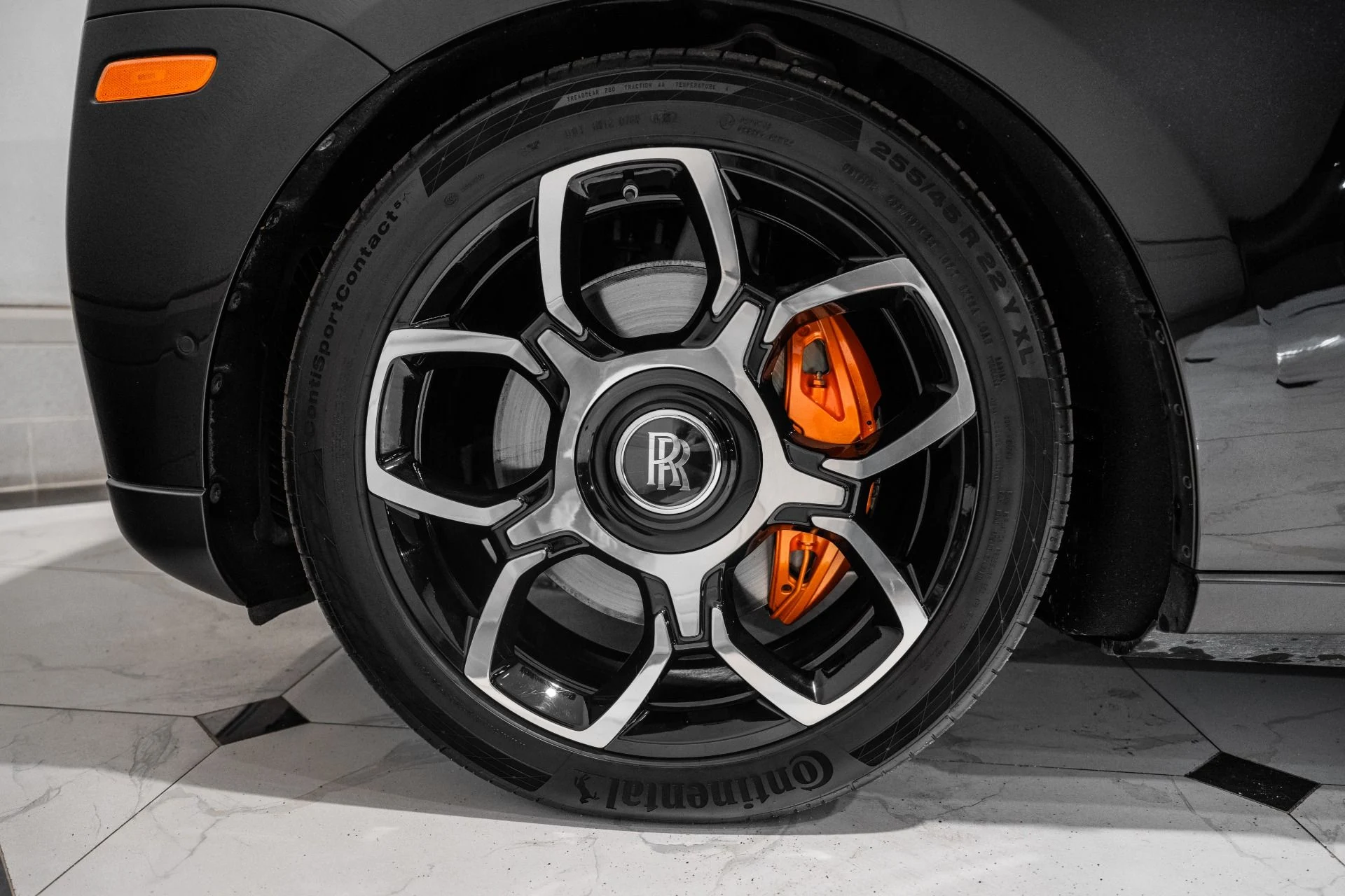 mph013_2126371062_Used_2020_Rolls_Royce_Cullinan_1773160473_5ac2d5cc52