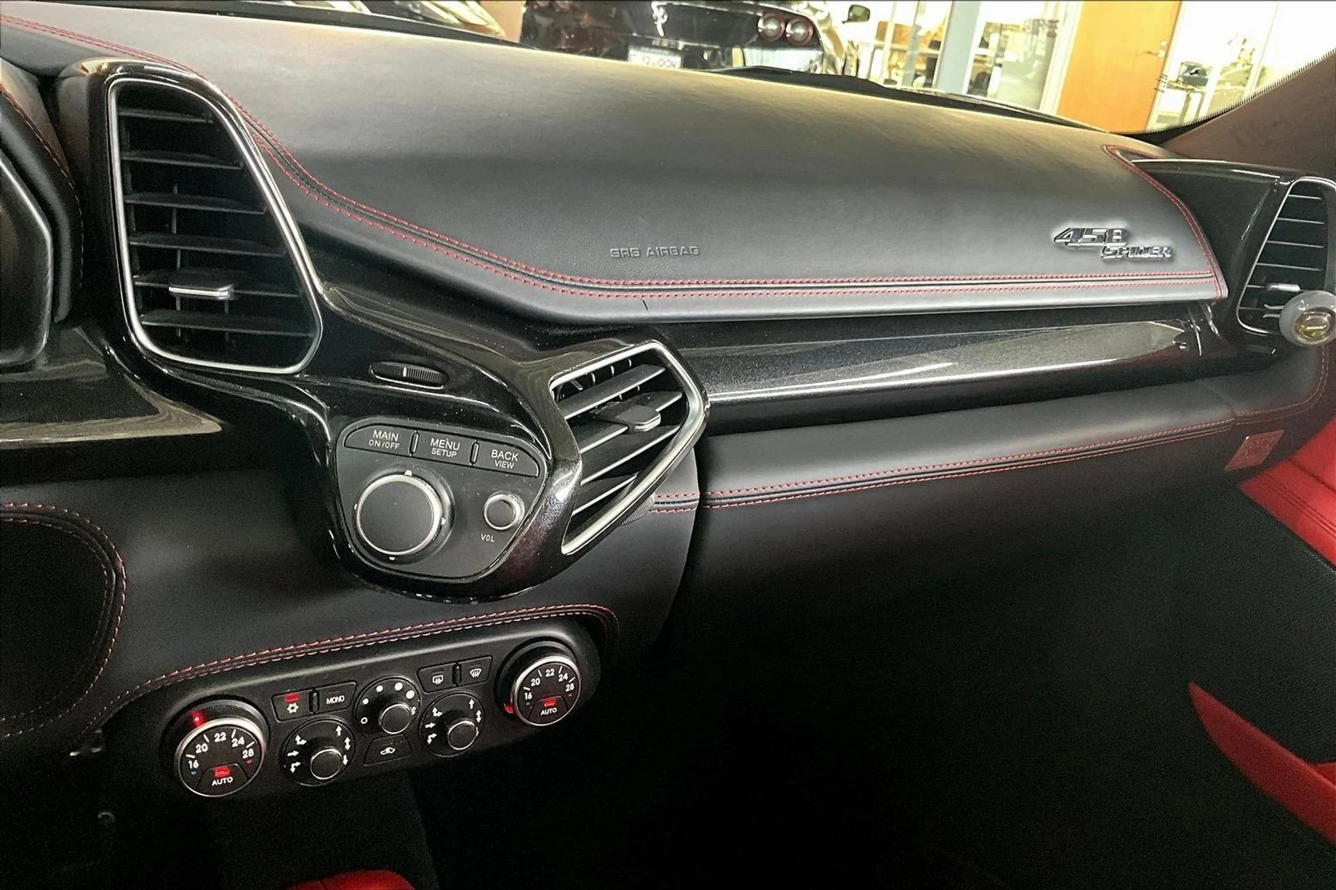 mph013_2129594054_97b1cc99cd064370bab88de1b828e084_052822d37d