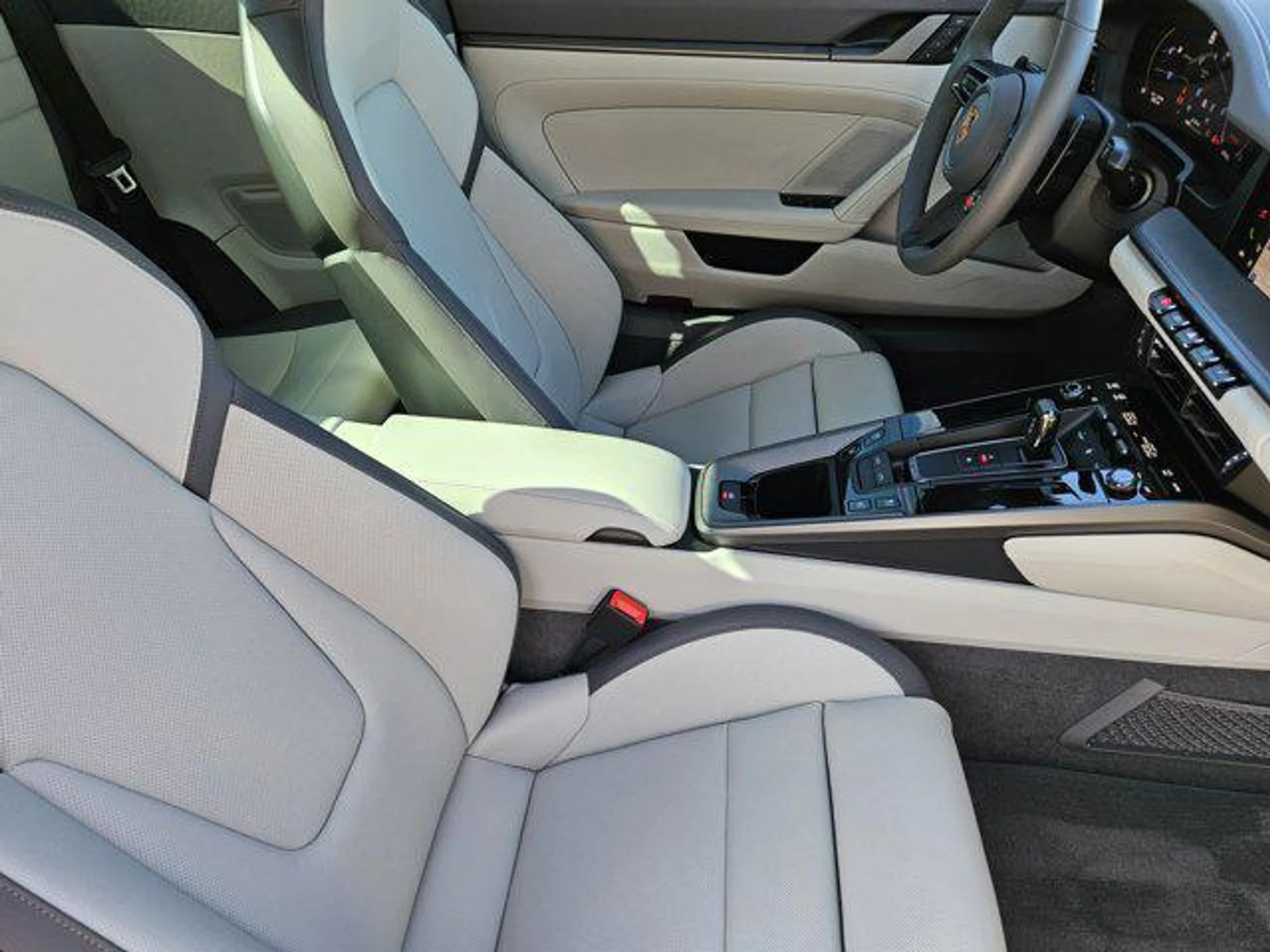 mph013_2142510614_Flfg00_F_If_TI_Ibti2m8g_Wirw0tz_Y_026c8eb6d6