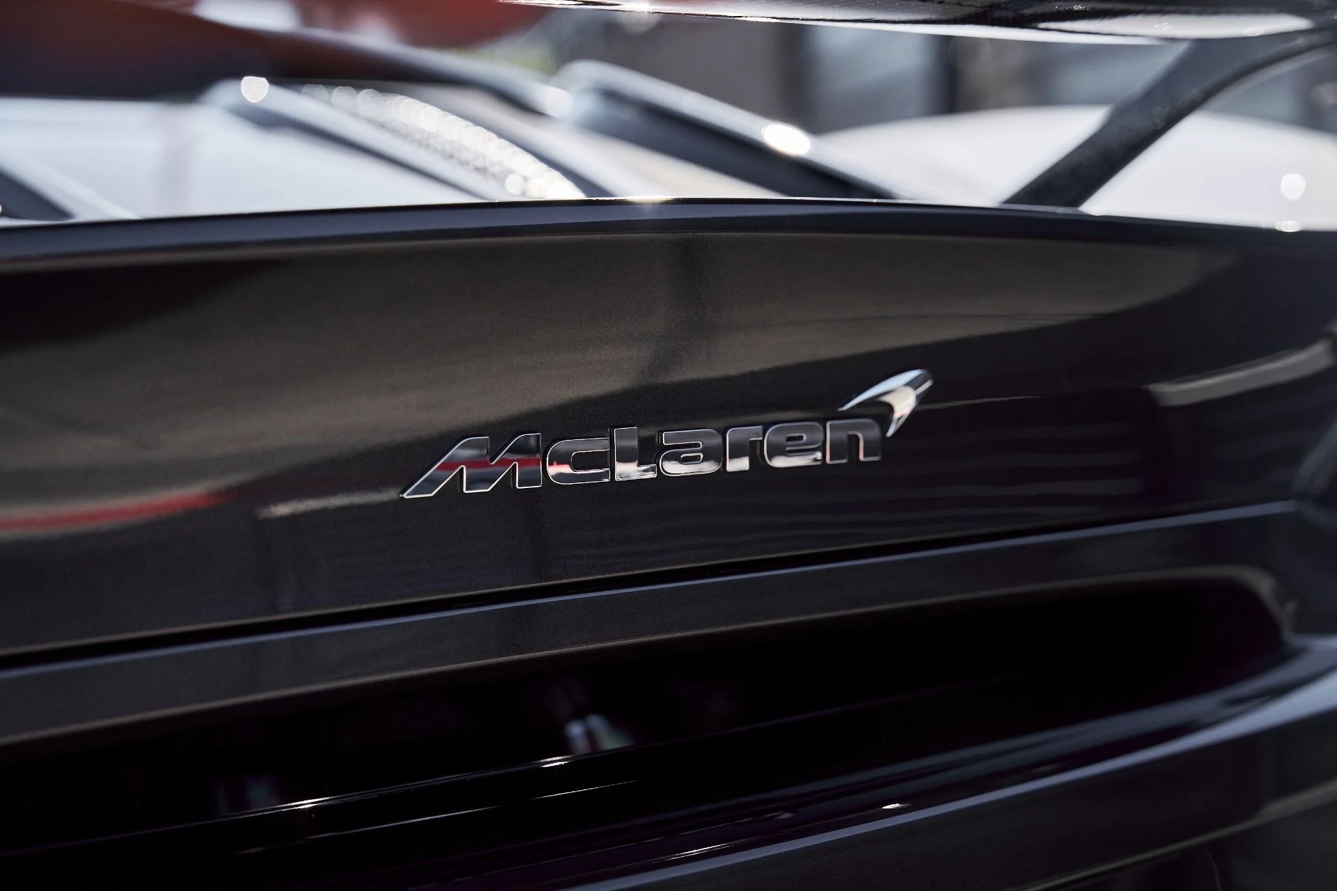 mph013_2148150780_Used_2020_Mc_Laren_570_S_1768499753_6fe1cbadd2