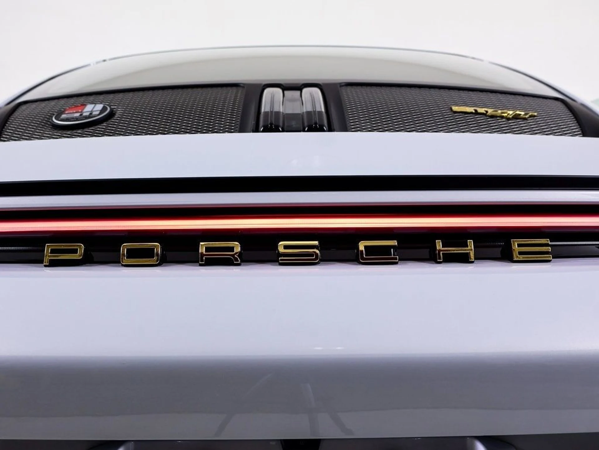 mph013_2148831057_0f36e6e7a1c610a945469f465eca128ex_baba38f48a