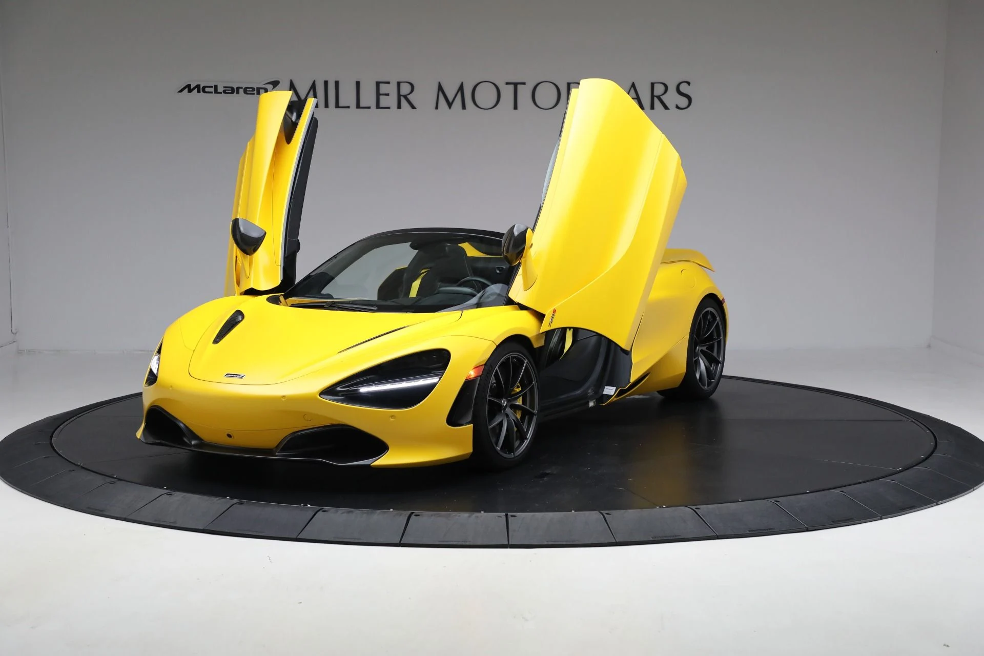 mph013_2153094776_Used_2021_Mc_Laren_720_S_Spider_Performance_6dd5900025