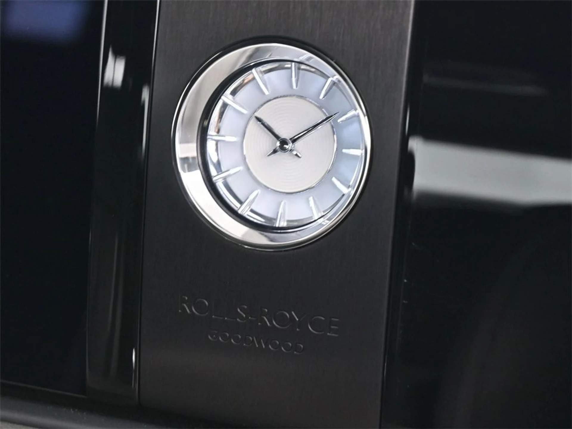 mph013_2159348597_8fa48fb921be517fe3e93626bbf5515dx_ac0ce19a0c