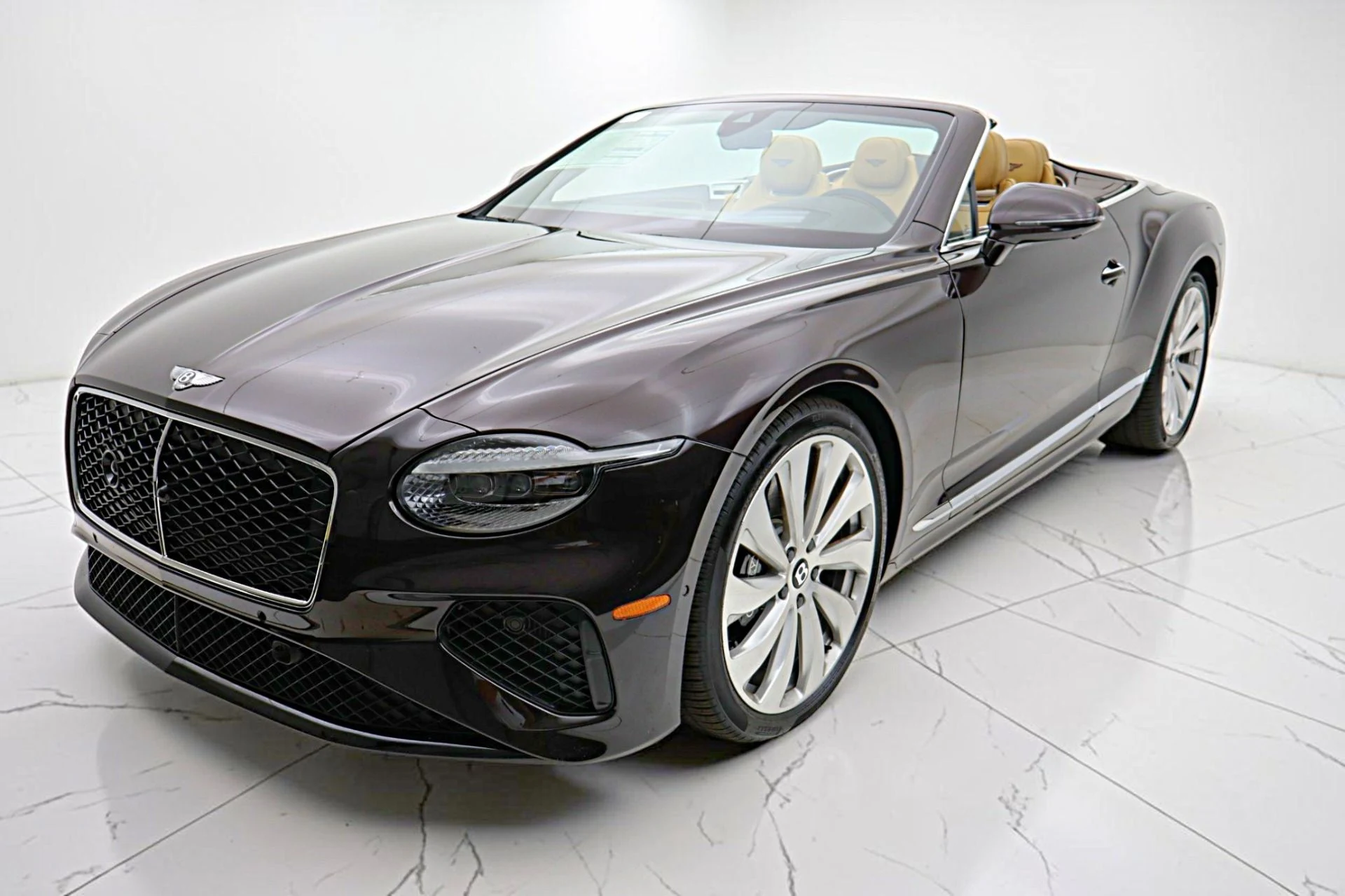 mph013_2161654273_New_2026_Bentley_Continental_GTC_de45e0da52