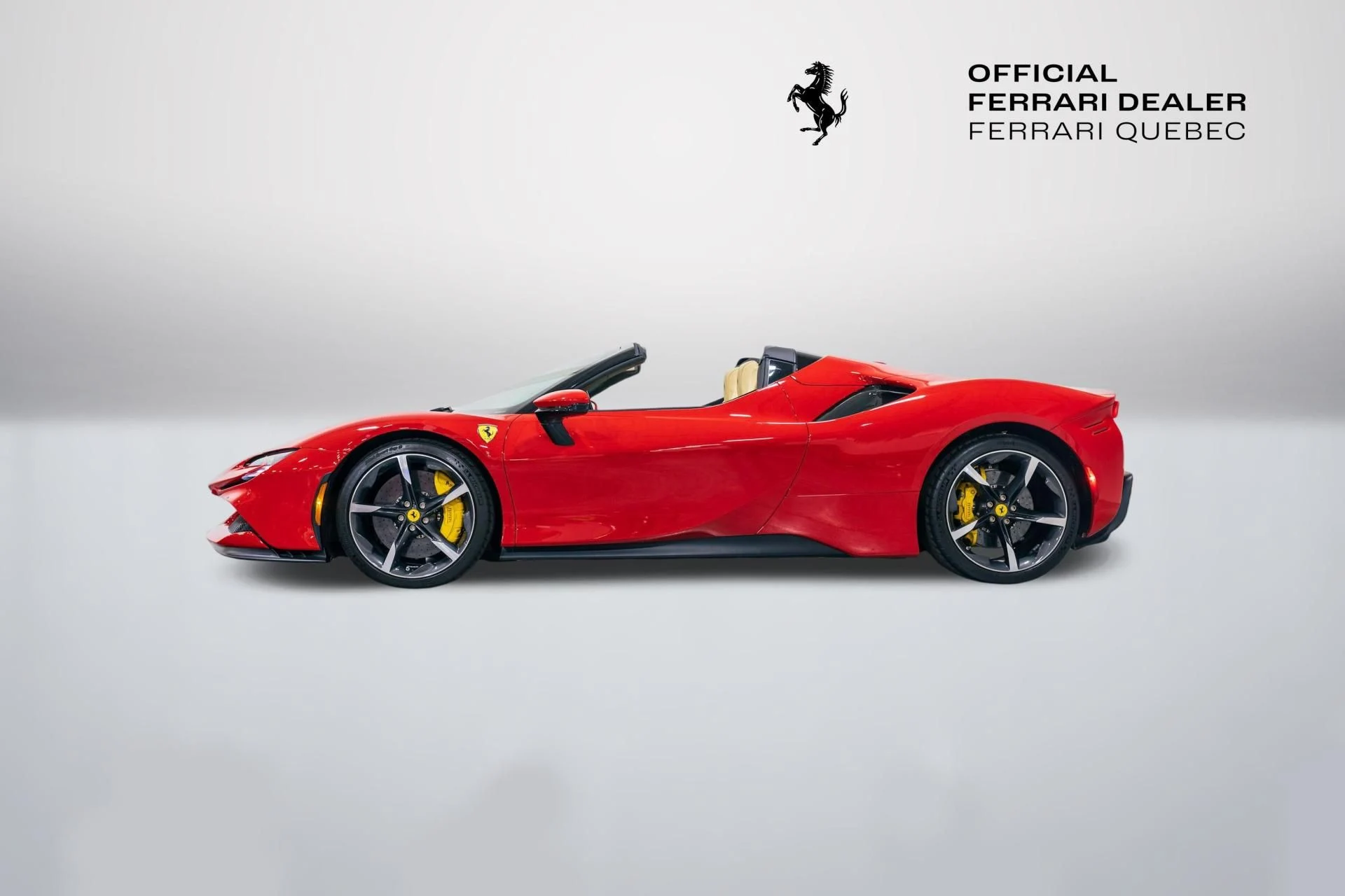 mph013_2167991581_Used_2023_Ferrari_SF_90_Spider_Base_1792151790_d11a067994