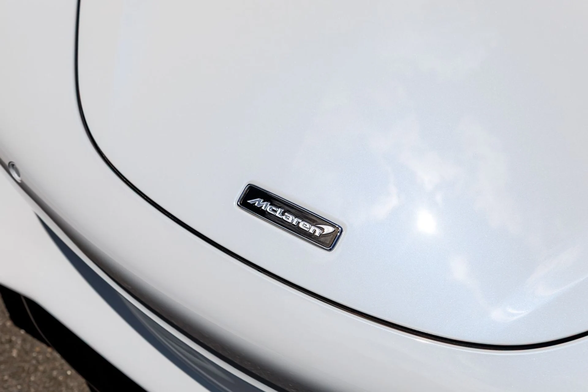 mph013_2172814705_585_p14_l_4a293d9f8a