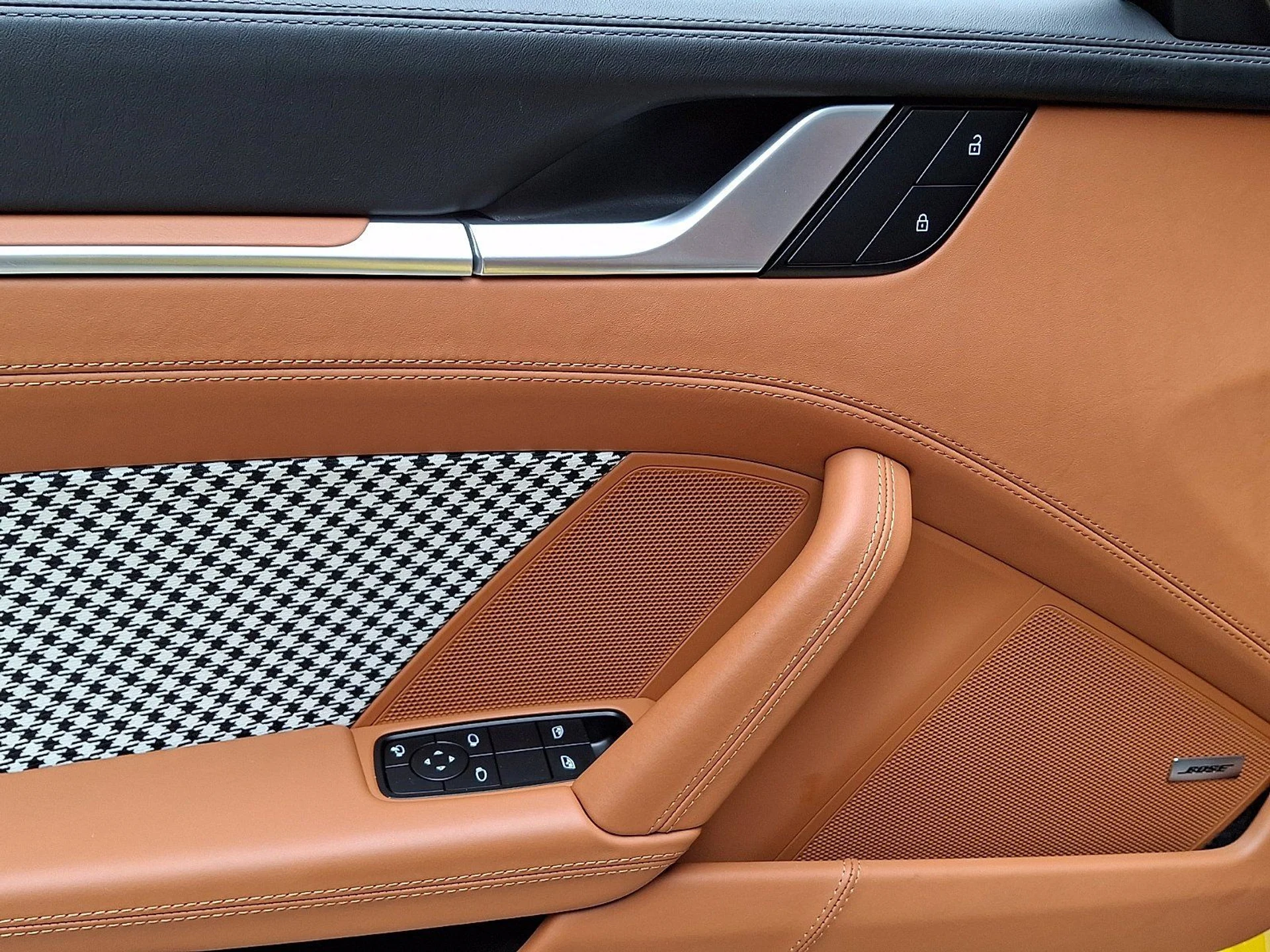 mph013_2174572329_e9df5923d01ab66fb5c3a528f9c0ba1e_9723155af9