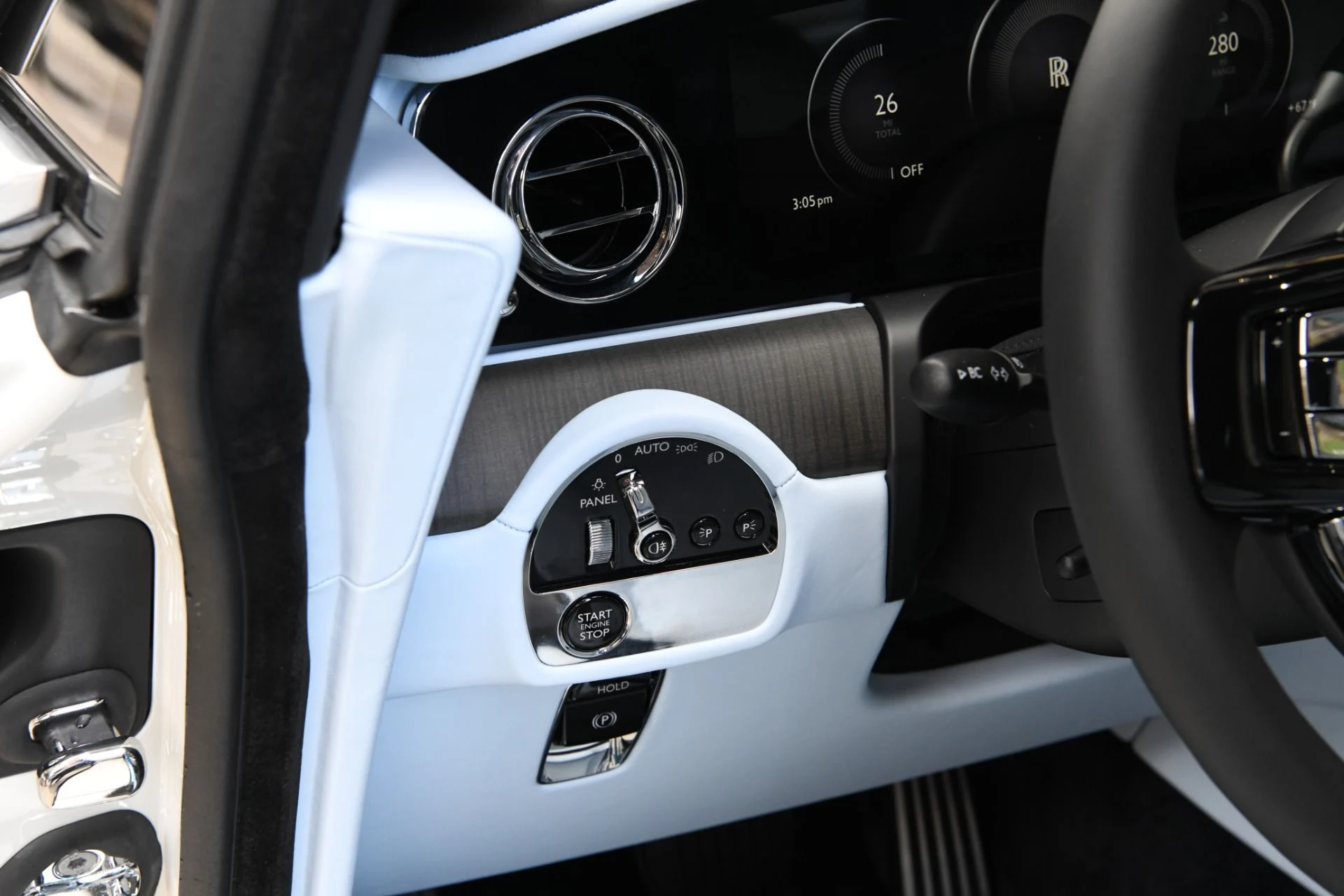 mph013_2175645515_11915_p15_l_b59e32c60f