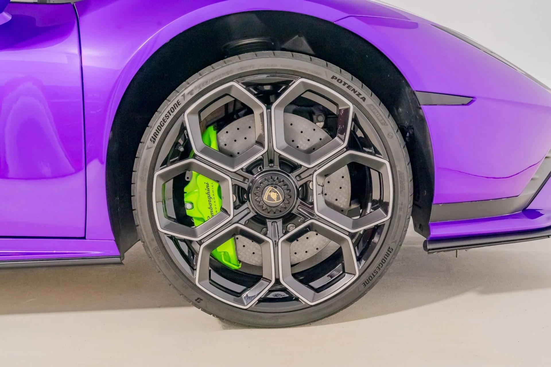 mph013_2178016882_e60c796751c04b73bd29e98017f56f6e_5ea791391e