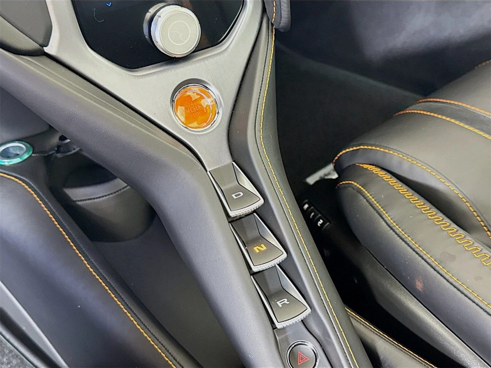 mph013_2187140298_c2a6f7b49ecfa55e21d17e465cb35477x_5e1030c170