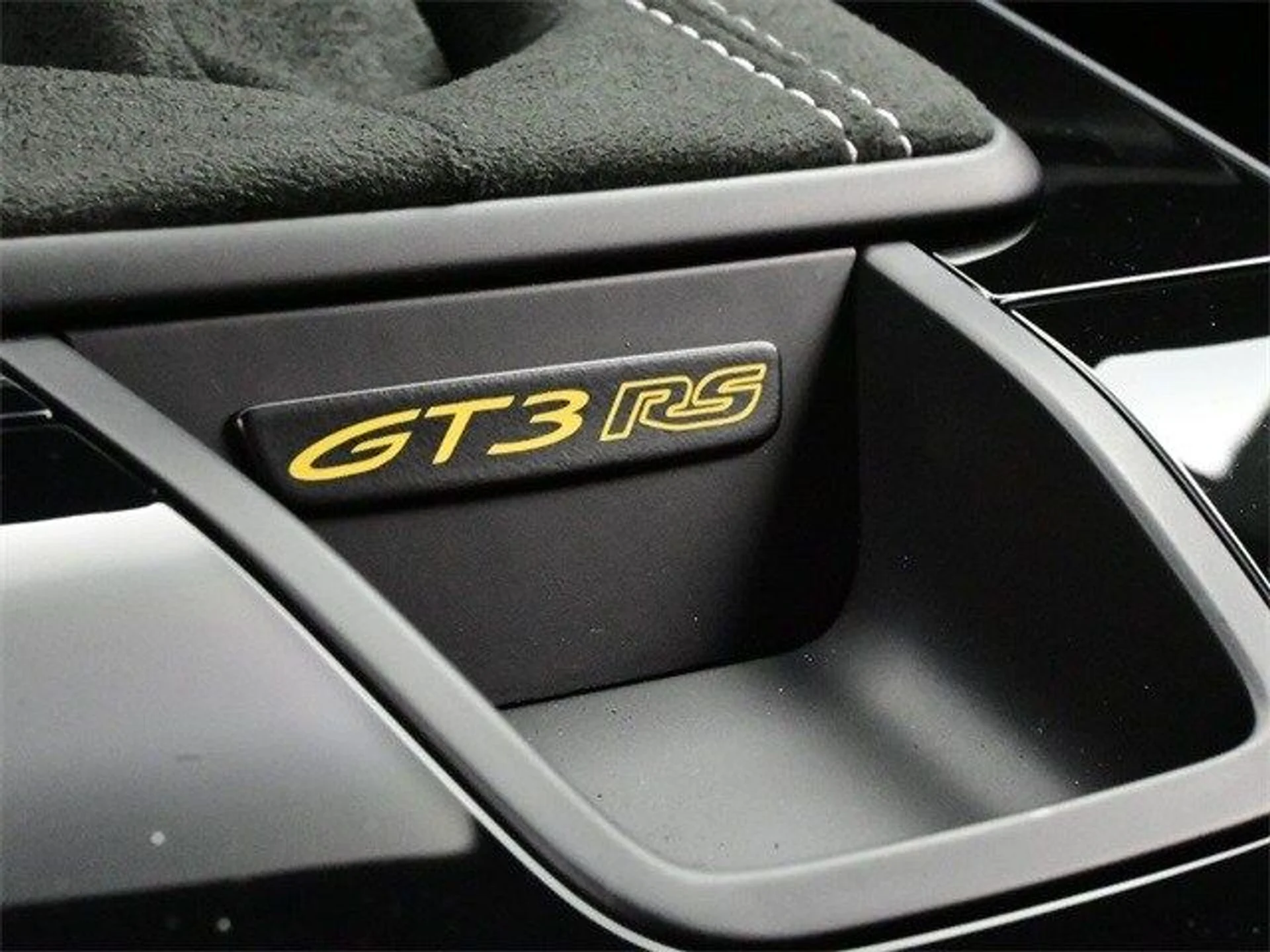 mph013_2200518640_38166535f048f8d69c2b0b67041aaa72x_d98e205171