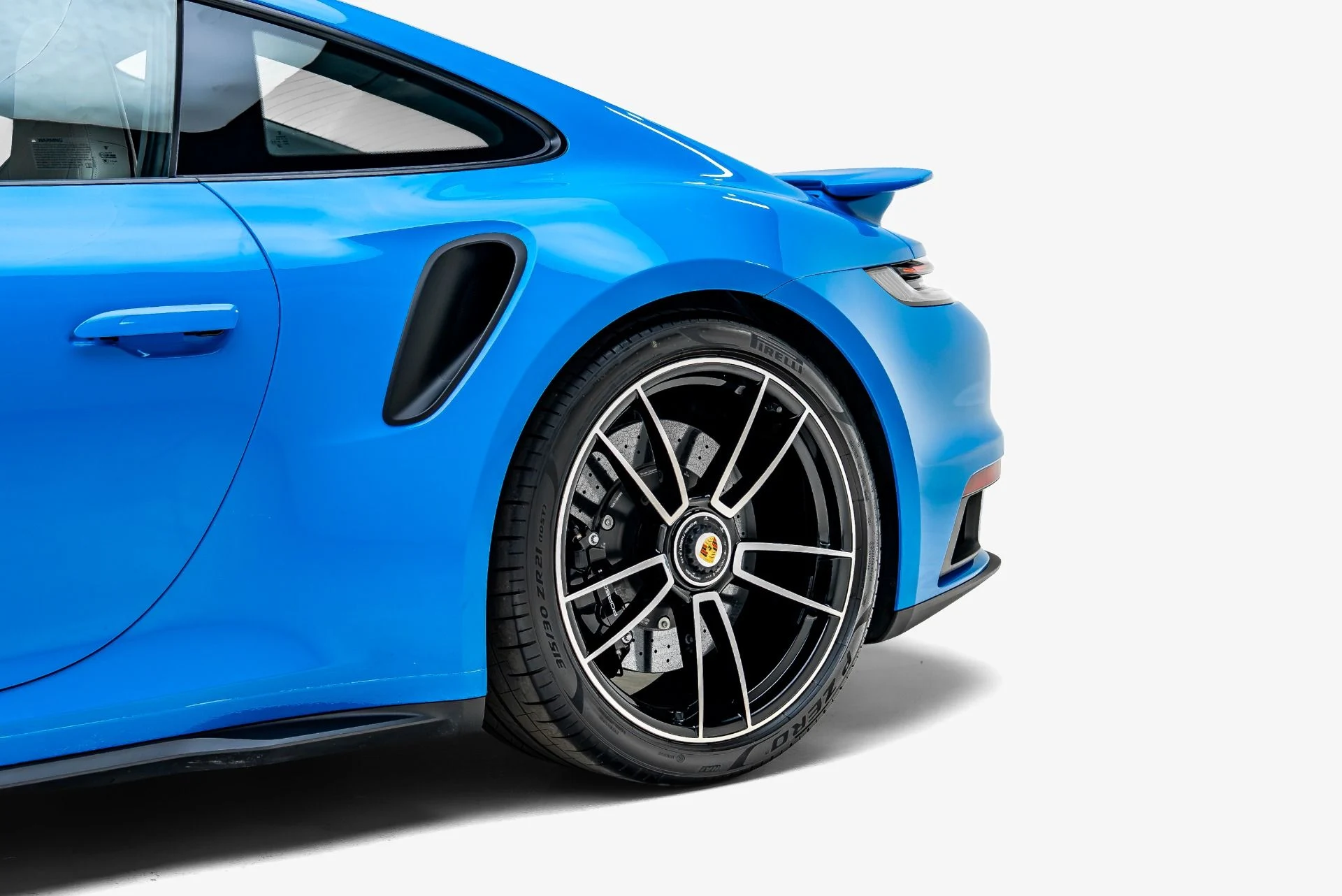 mph013_2201376996_Used_2023_Porsche_911_Turbo_S_1784604635_c19b79eabd