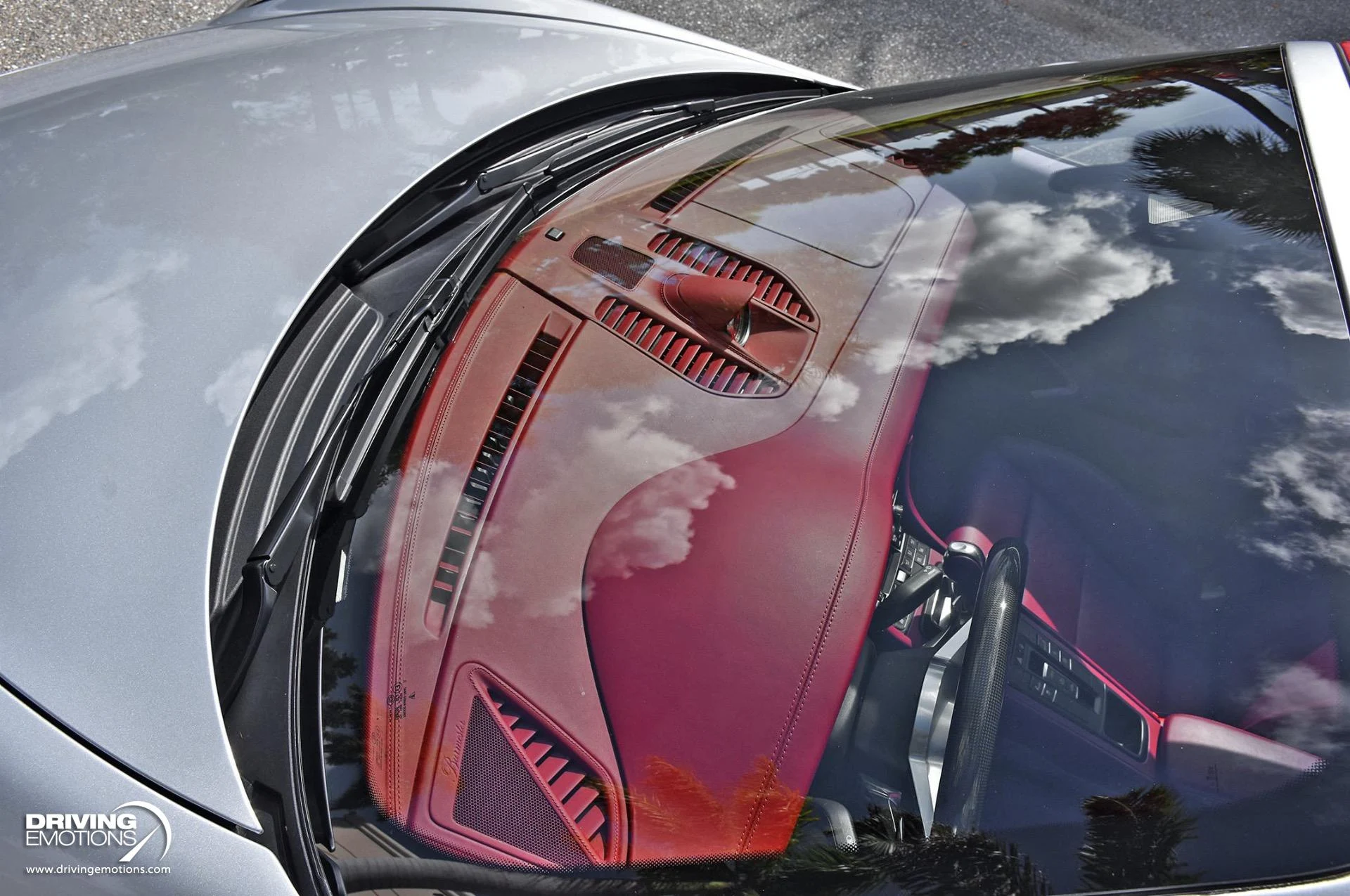 mph013_2202793501_866_p14_l_27ba75f01d