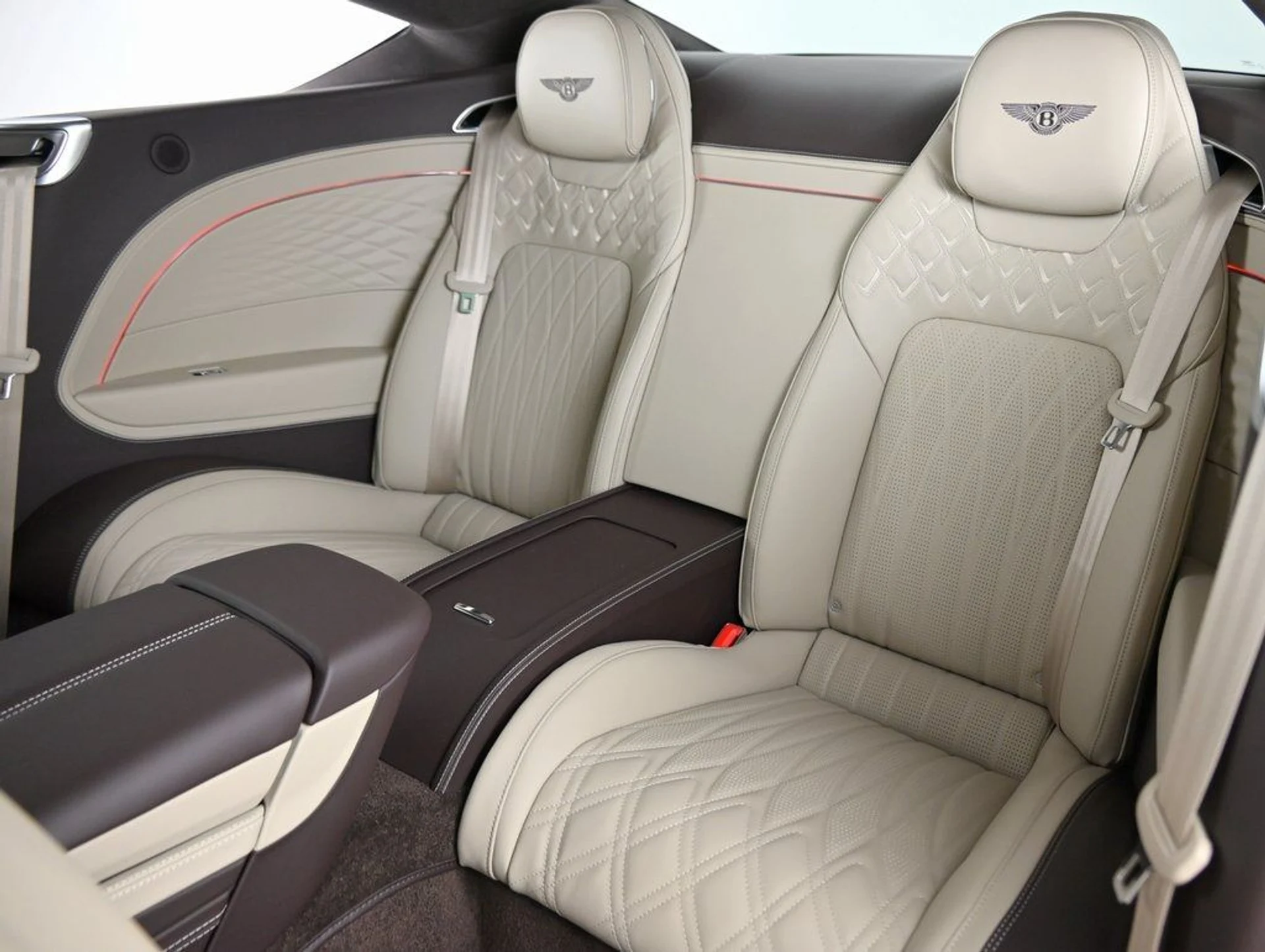 mph013_2203629971_12b2986acd76aea80f0764497b415db7_afb6119133