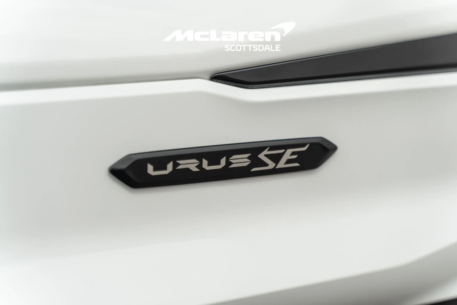 mph013_2204281608_Used_2025_LAMBORGHINI_URUS_SE_1758292772_b04d6cc7a8
