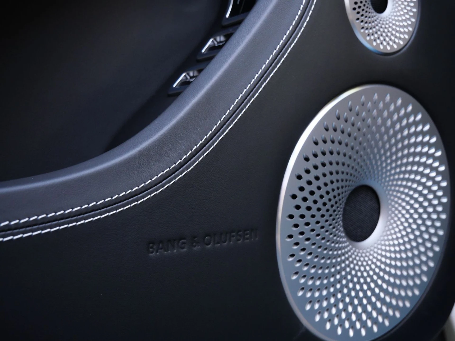 mph013_2207843995_d4824e8bca6d1bc123aad67848238398x_8eb1b49da0