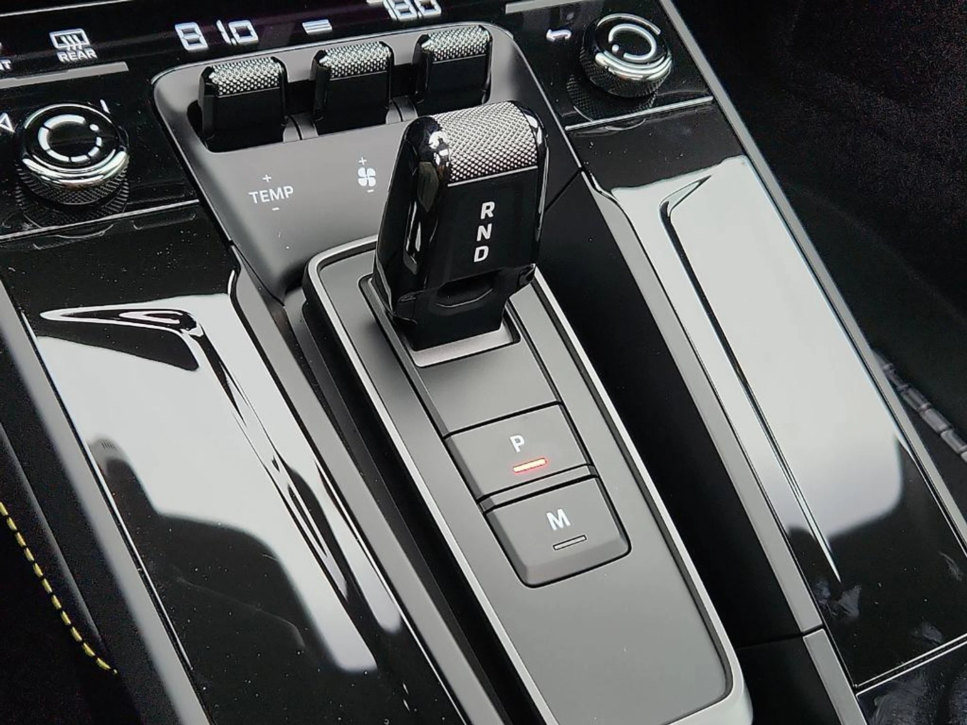 mph013_2210854789_Szeckx_DCG_Cprc2wsj7yo_Yier_O_Hk_34c28e11d9