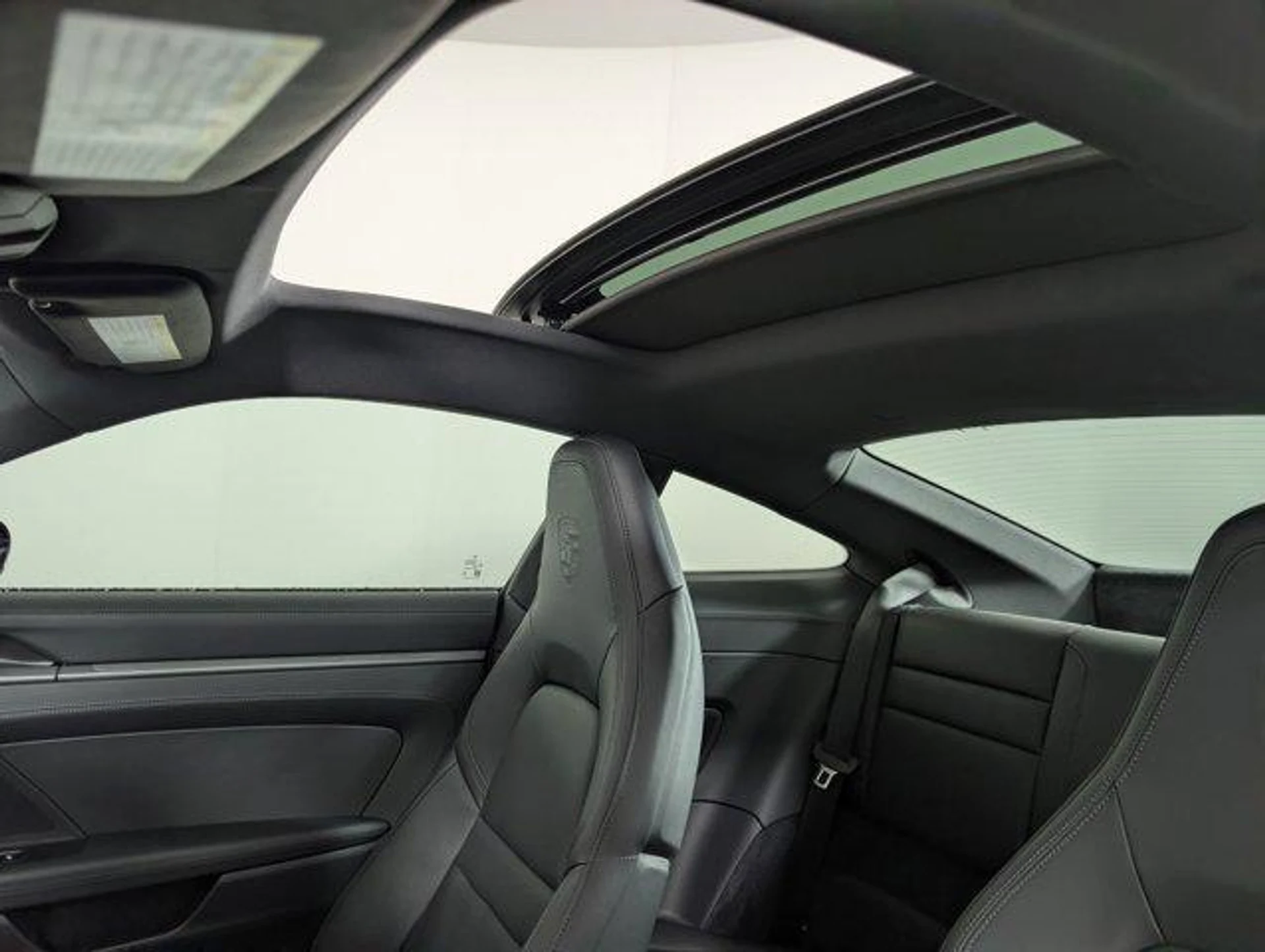 mph013_2210963317_MPUTS_5_R5_W_Ktjx_TLCNIU_7_Zmo_M_If_U_93fce653dd