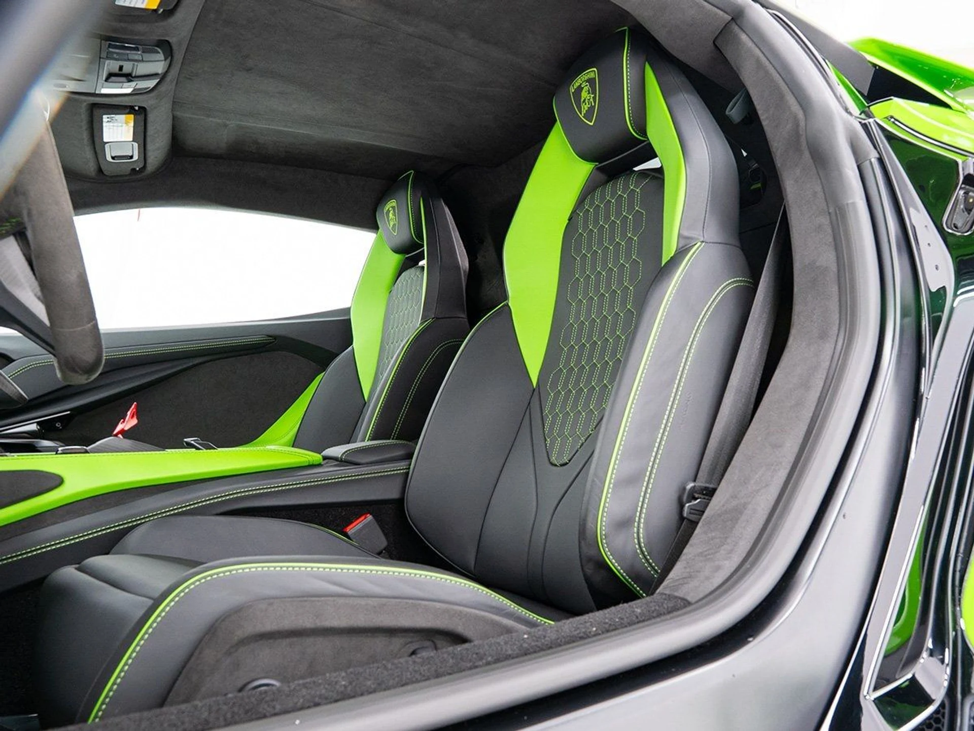 mph013_2212193181_95c7300a66b7bdedd009fbad7f30b71a_5b3b9157c2