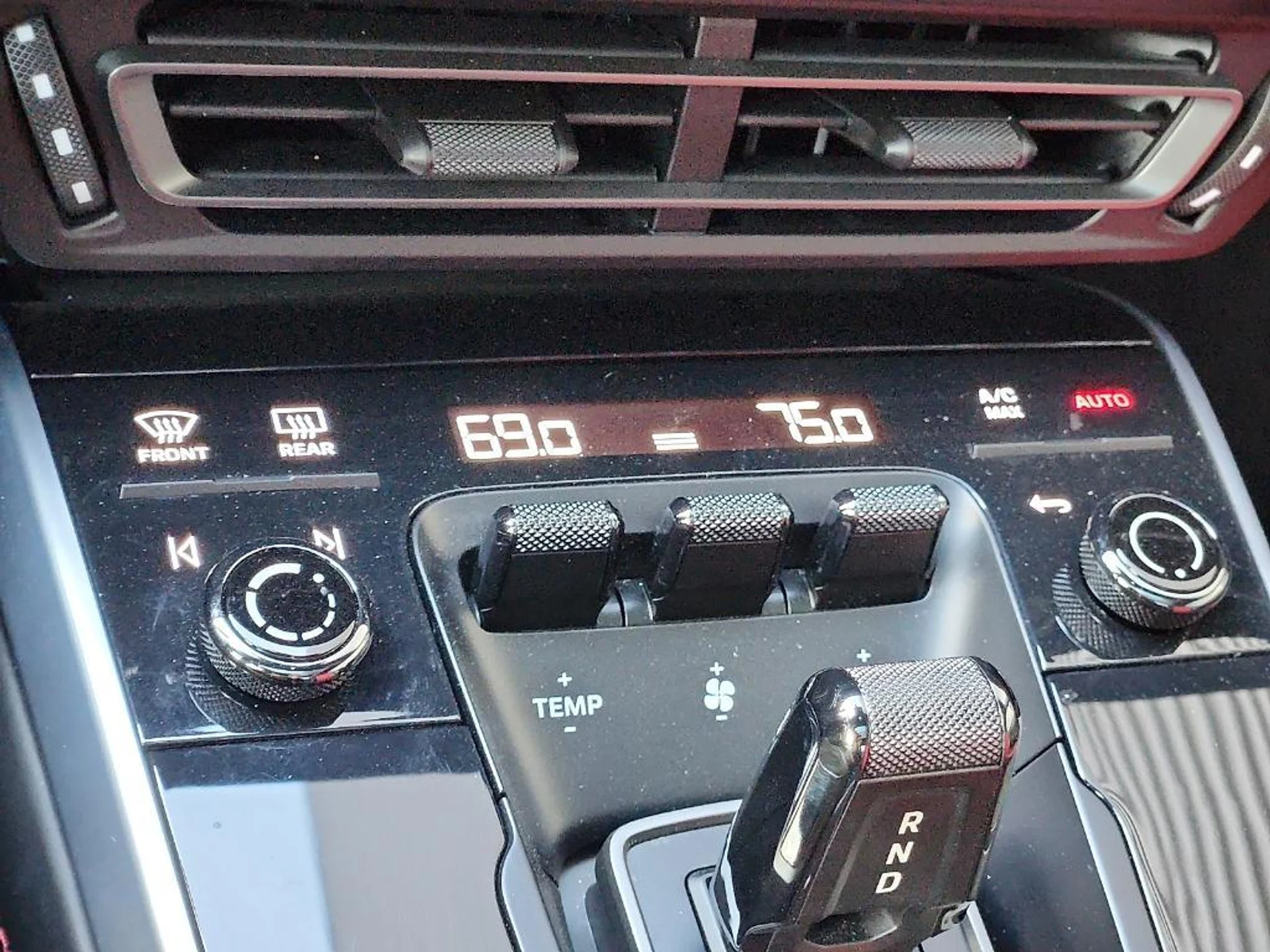 mph013_2219237190_Upov0_Mse_M_Jggo_Zg_Pc_Dho3_K_Nplkw_9c2e4eb8f8