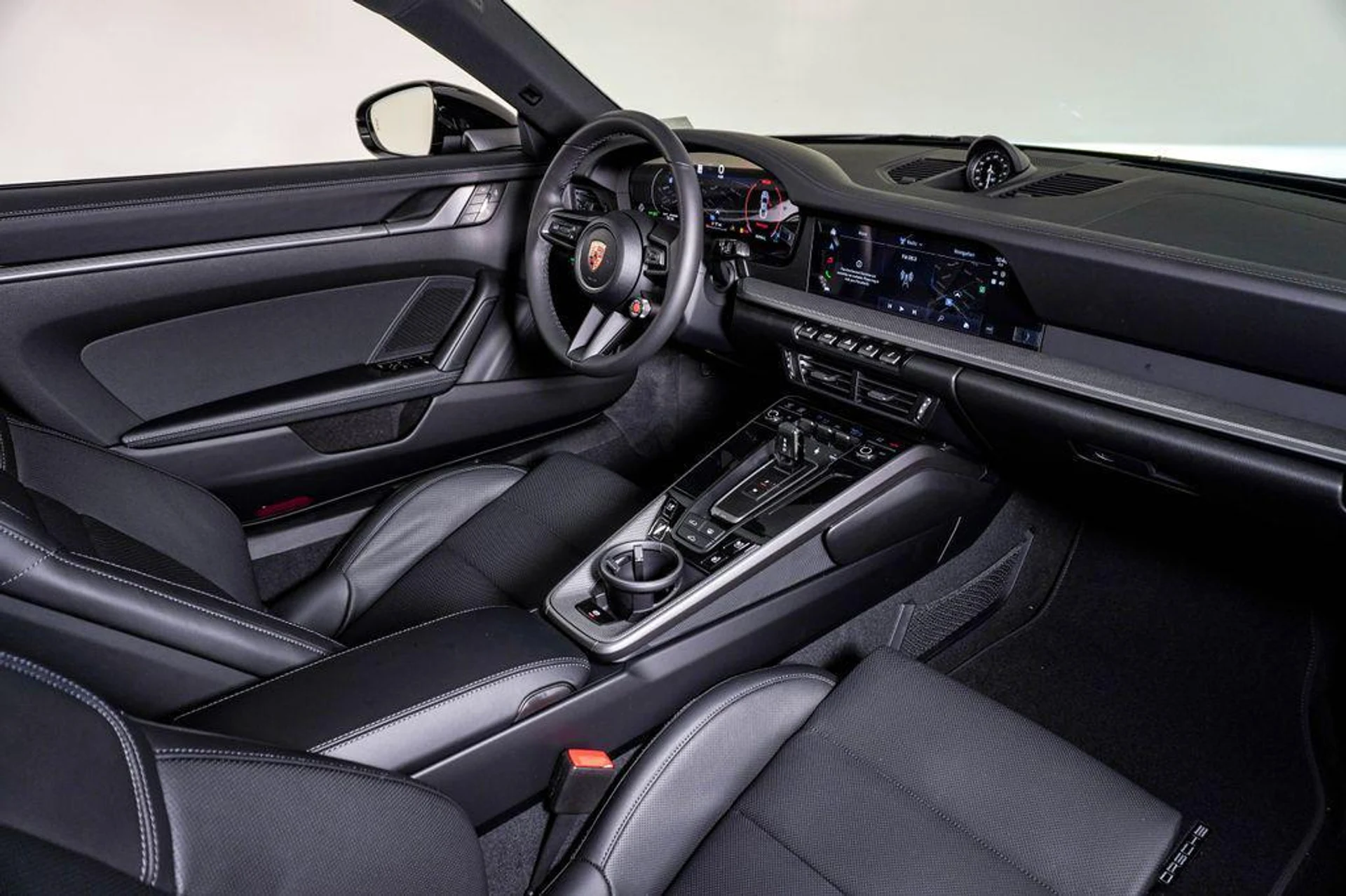 mph013_2244226978_XRVZ_Bkzib_N2m_HO_7cx_X_Zr7_8_NM_30_d7e0f6e837