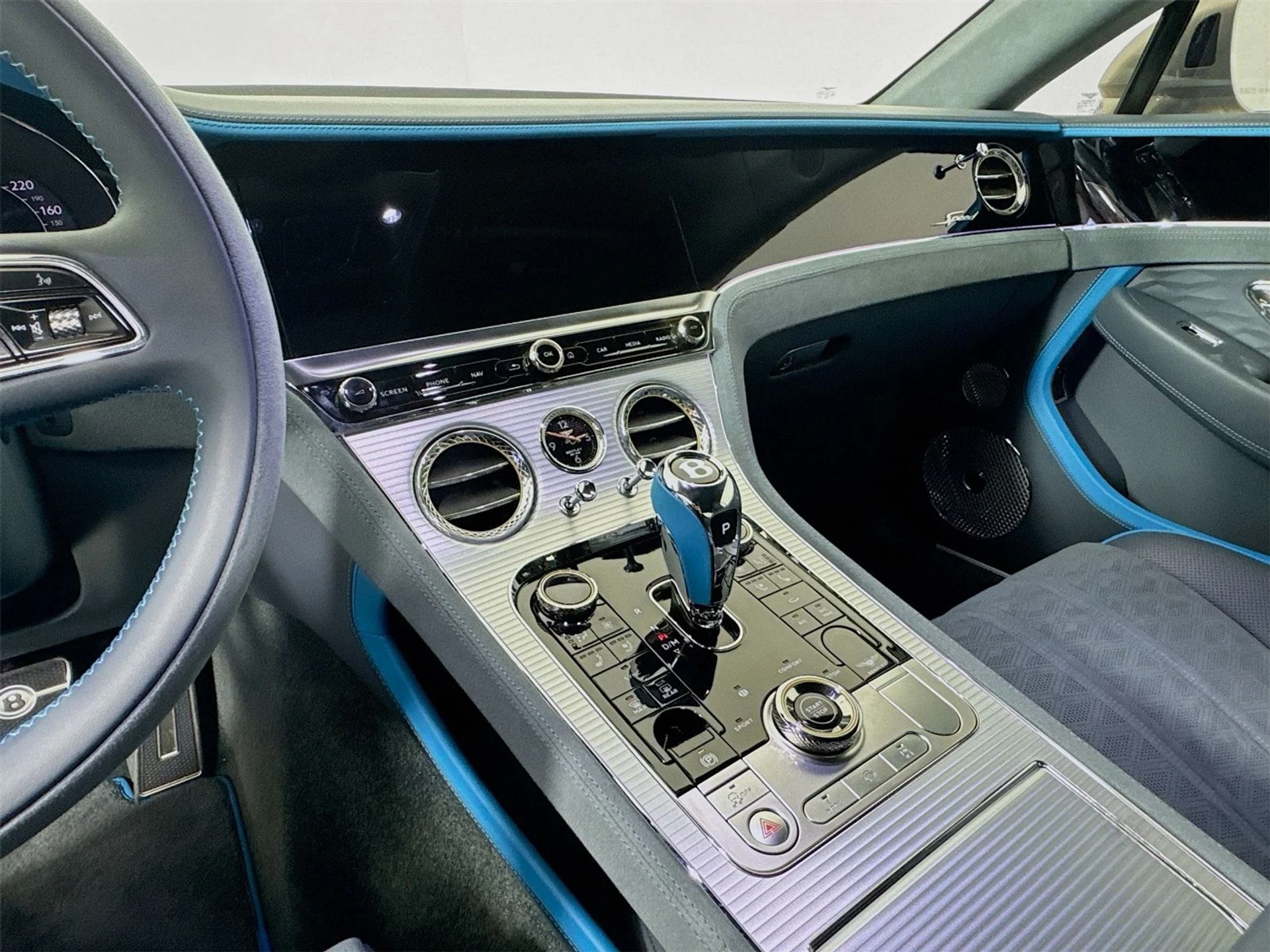 mph013_2246587484_4e0c2cdfd629ce70a0b90f40621fd8a1x_fa6763249b