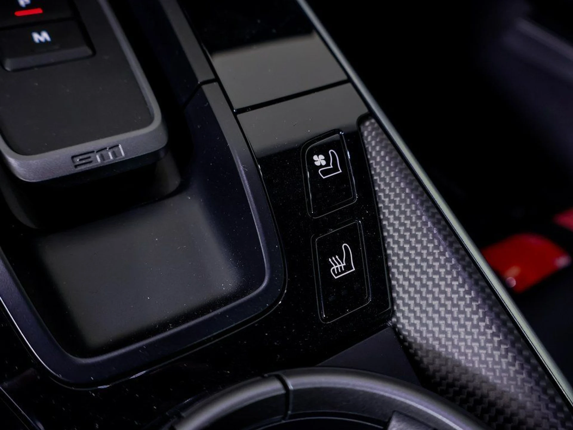 mph013_2252378719_239ce9286fe5204b704c9a7000d44713x_f7c2d5adf8