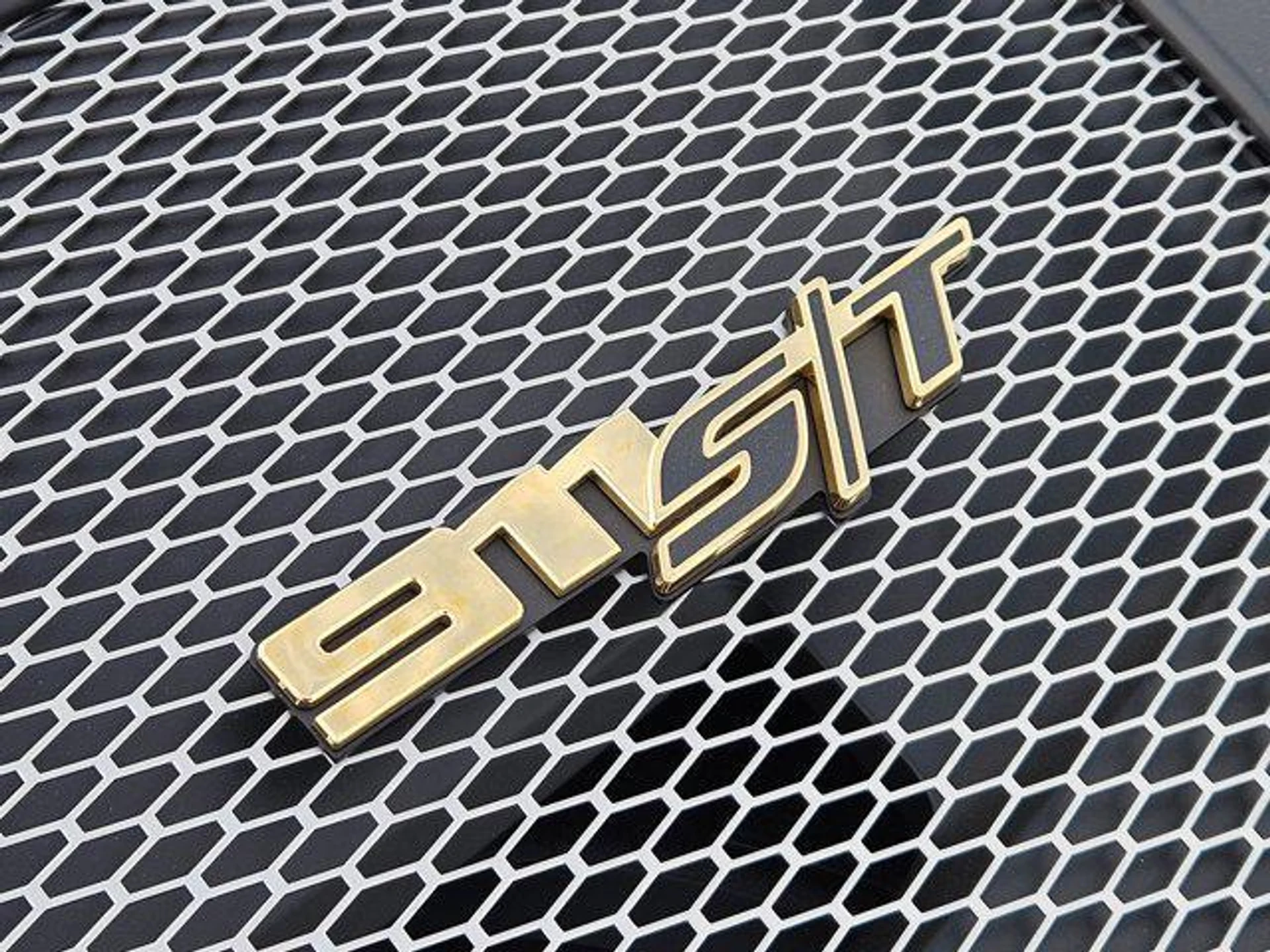 mph013_2257312848_xp9e_Yvf_Tsxw7_Hu_FBMQ_4lv4_Hs_Xhc_2562a94377