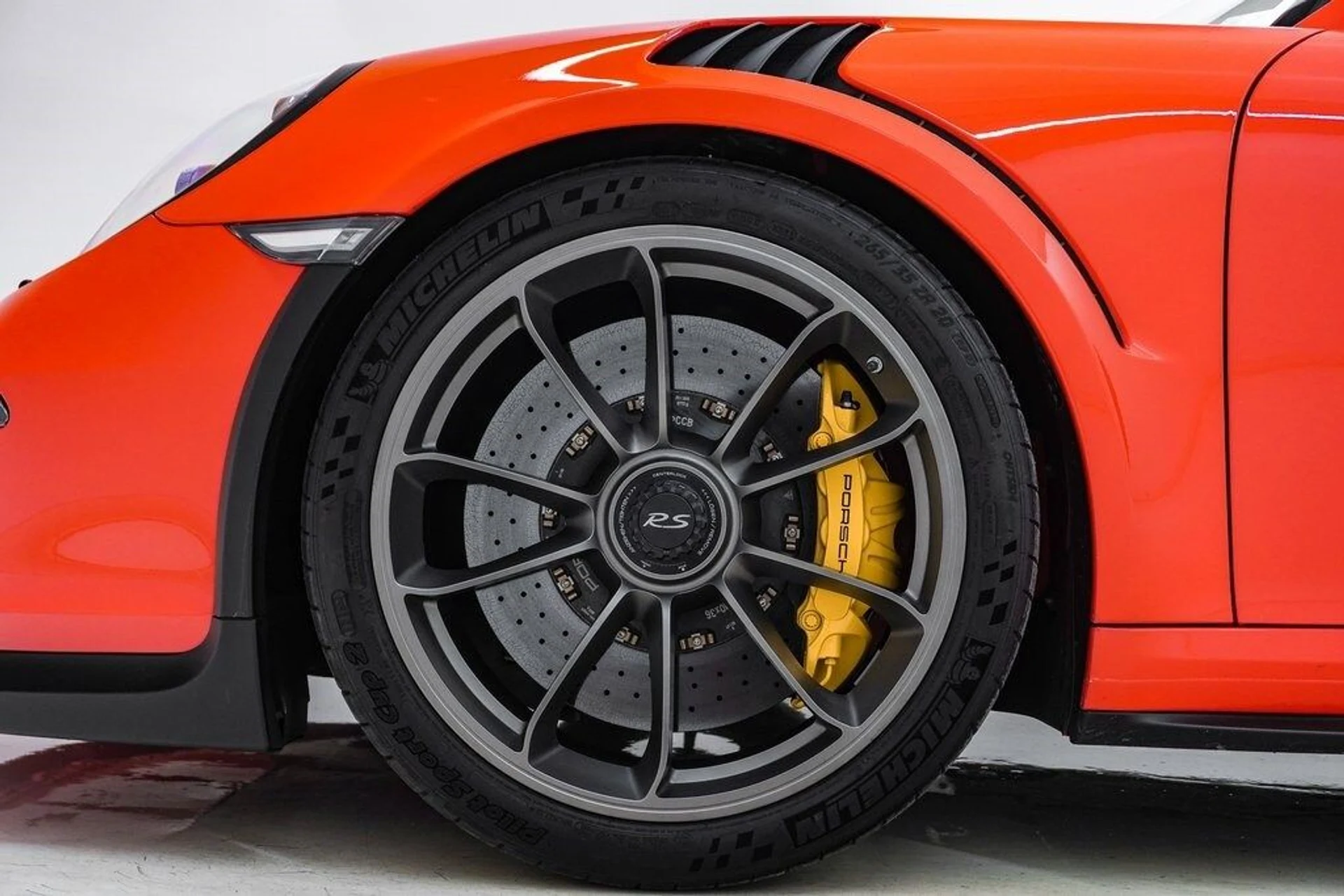 mph013_2259110858_c99c114b197ae2aced7ae17b32426affx_5f11d6ceae