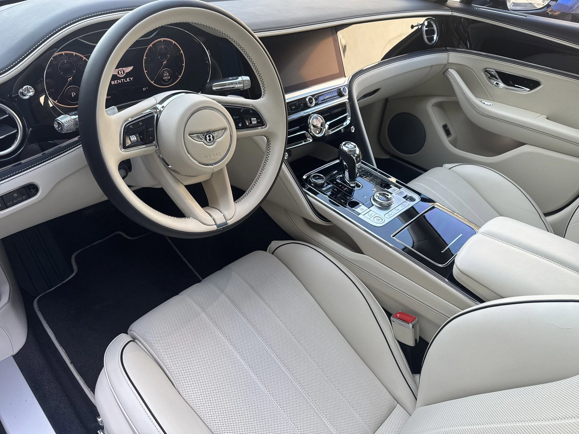 mph013_2260321562_9d69075e3e5ba93923b49143ceb0845cx_c445da2de6