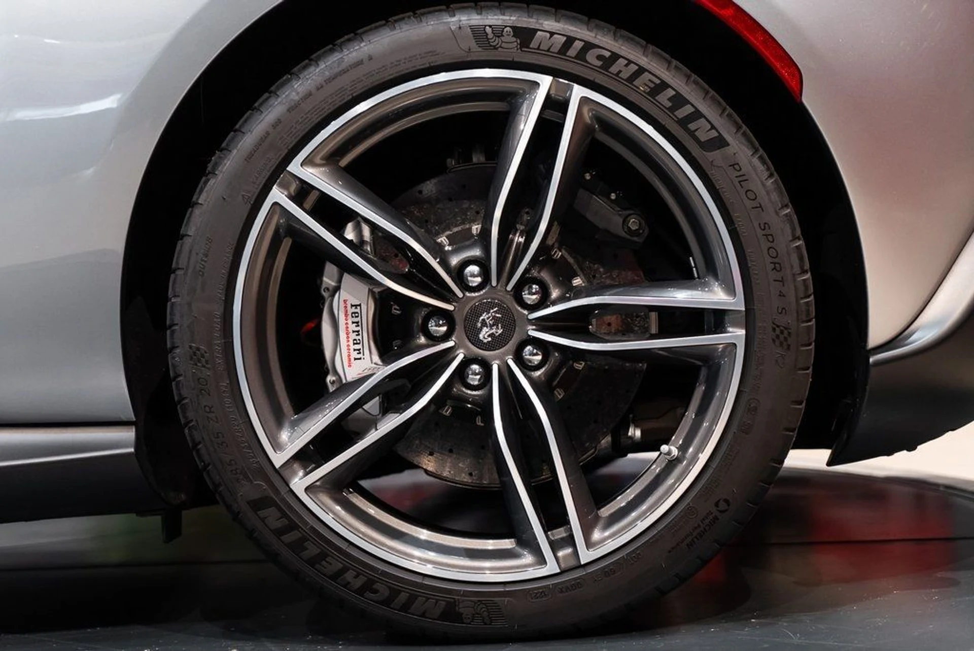 mph013_2263721060_5050bdcf324f2522b7a2d580750f04a1_a90c74fd1b