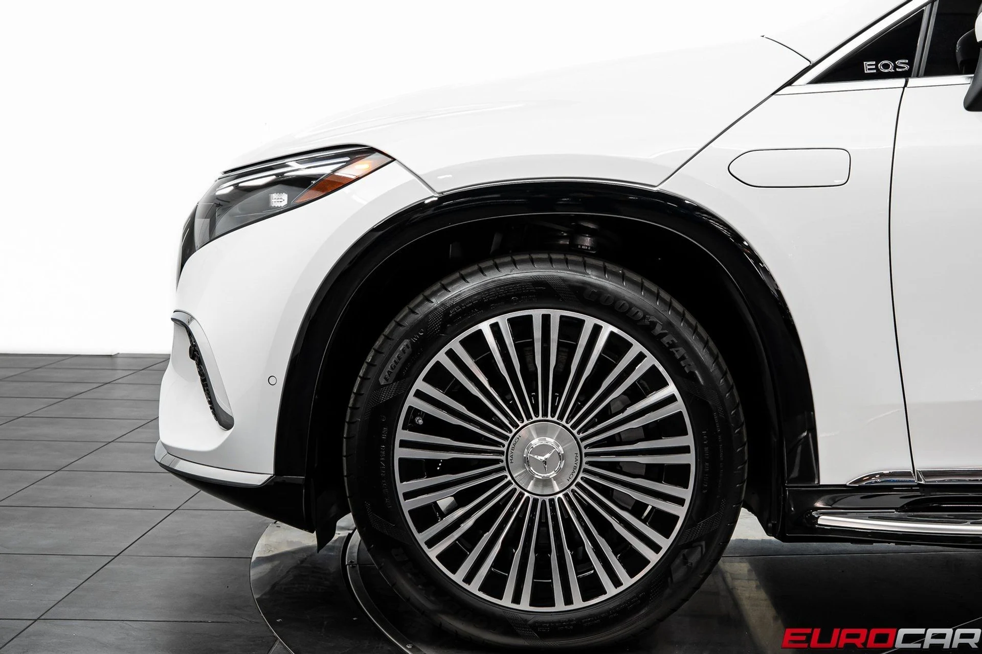 mph013_2271627357_image_14_b4905e851a