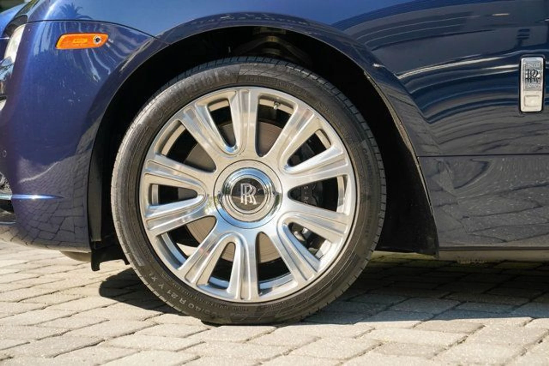 mph013_227832715_22939978_14_640_008a58196e