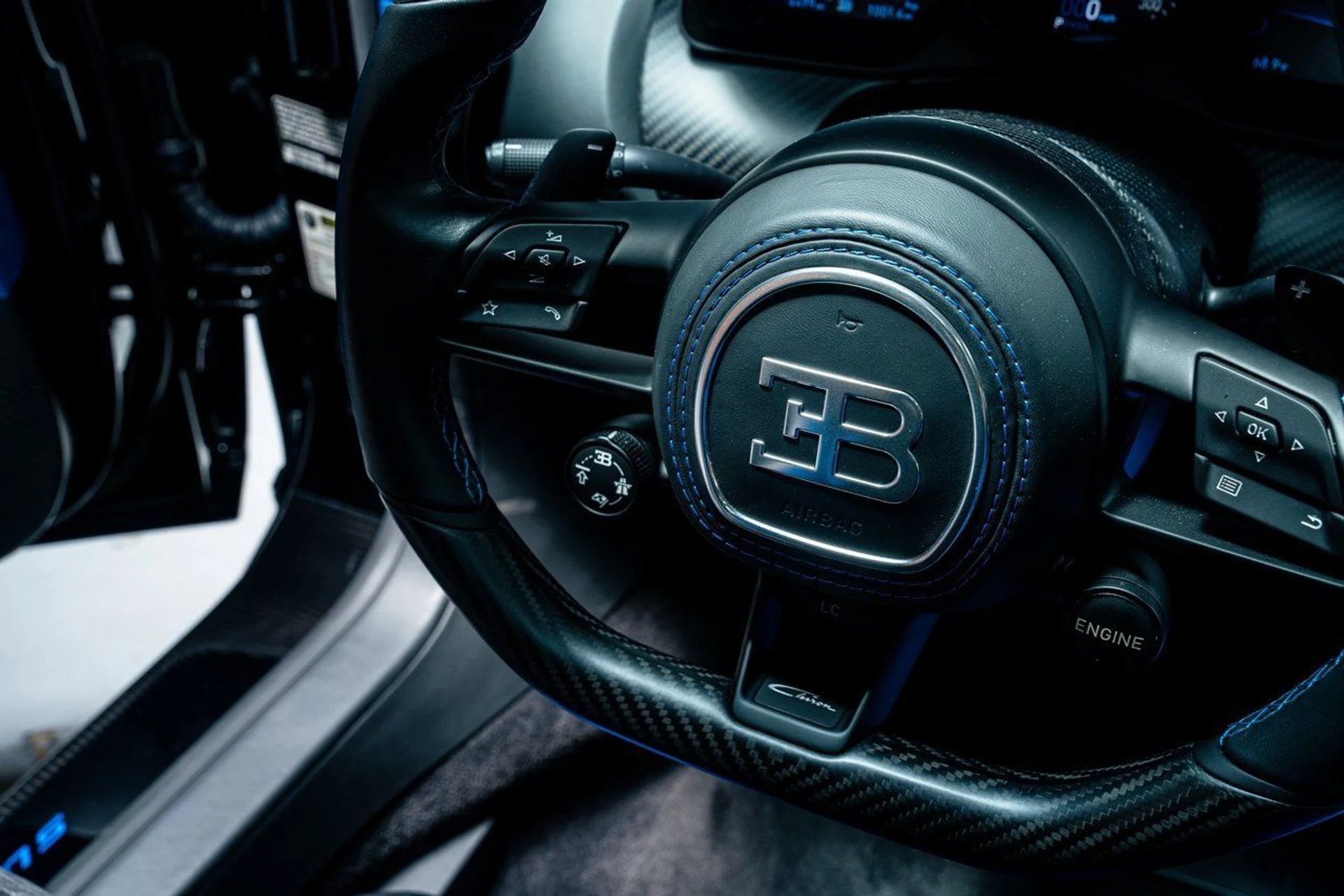 mph013_2281565204_fb901df49c4b478f974b3c9d38605547x_32483bae26