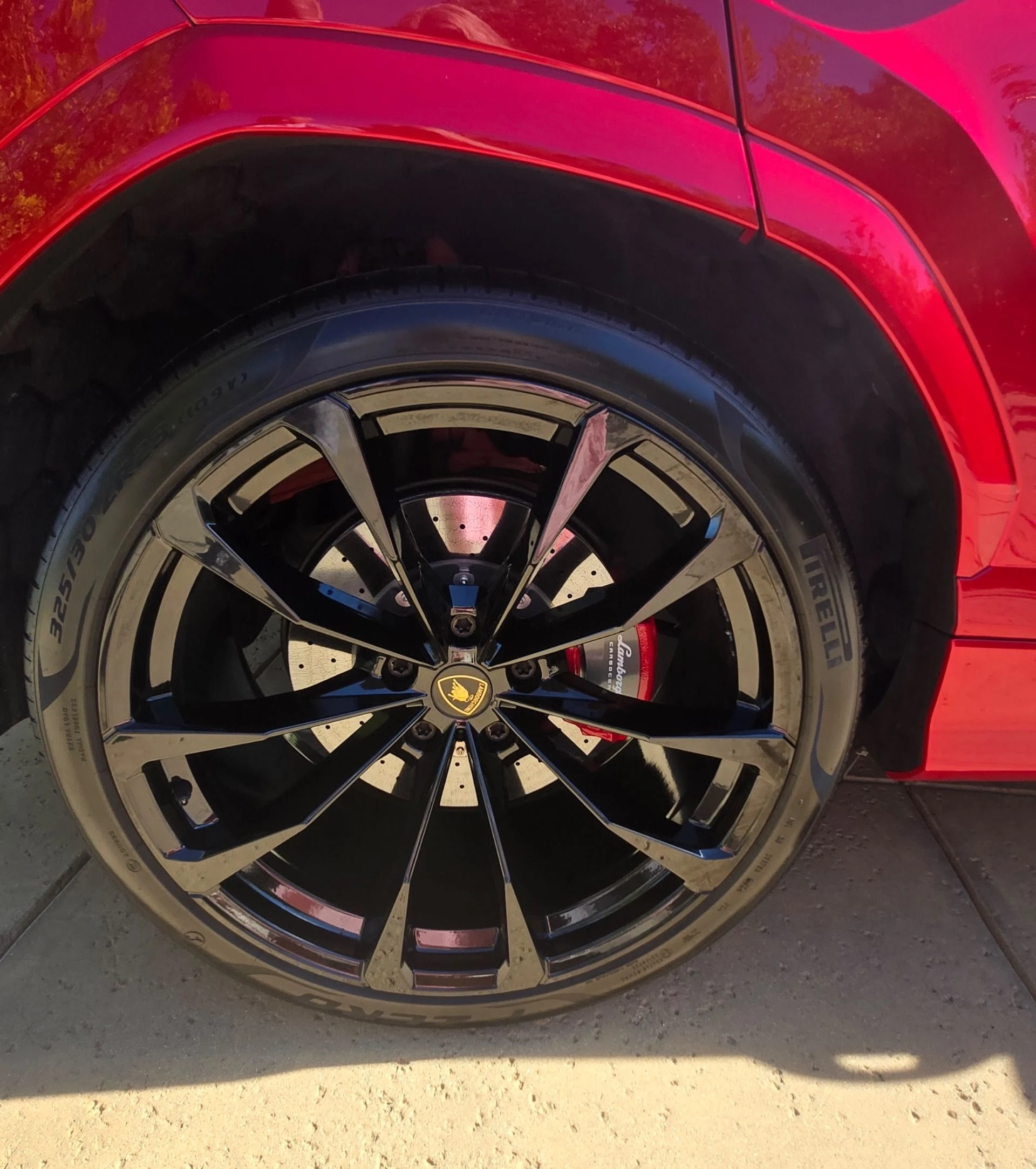 mph013_228268236_Used_2022_Lamborghini_Urus_1761951855_d1d1f85830