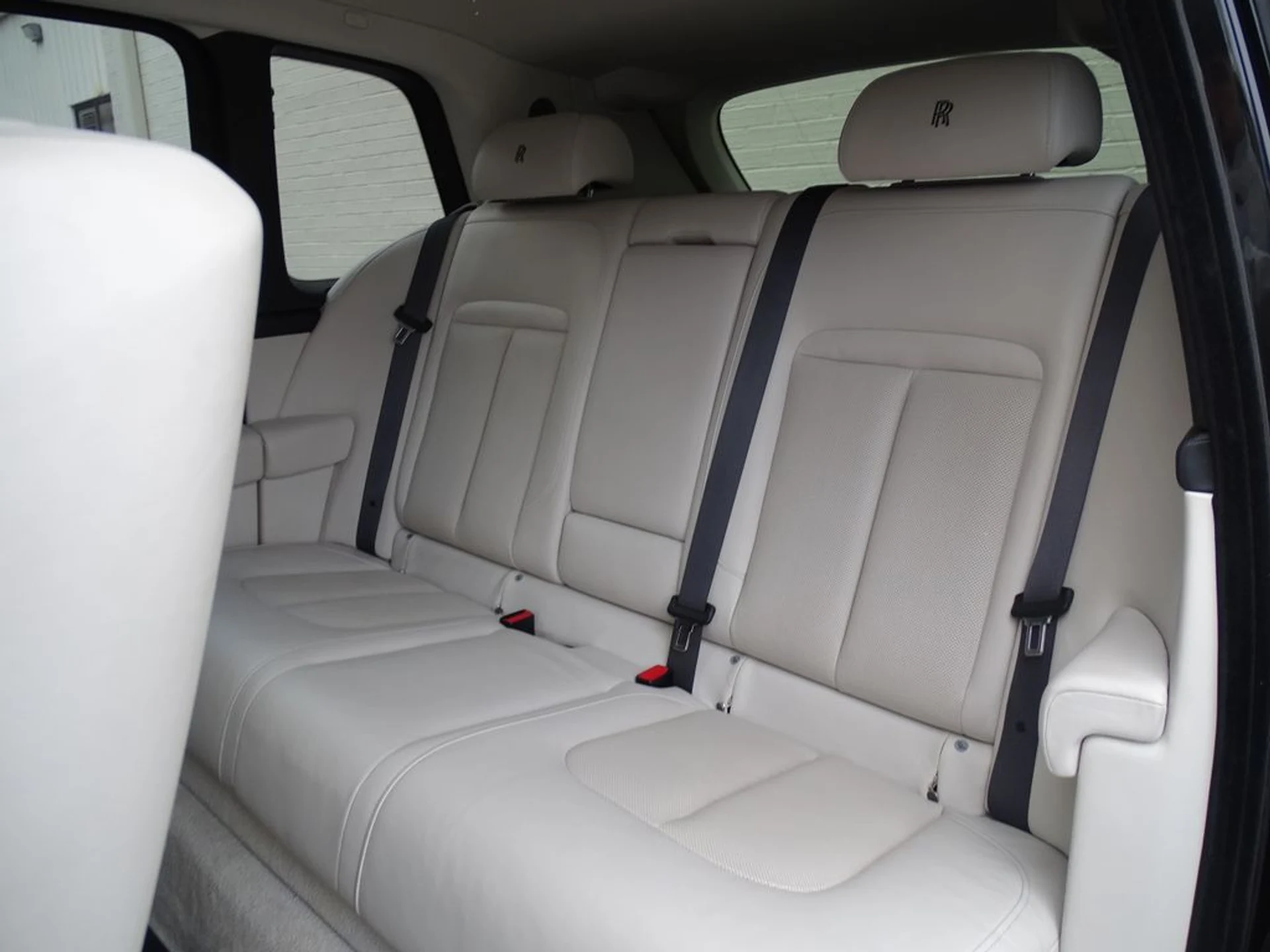 mph013_2285997988_5fefdc72b256989398cfbfbeadb1a909x_d176cbd72f