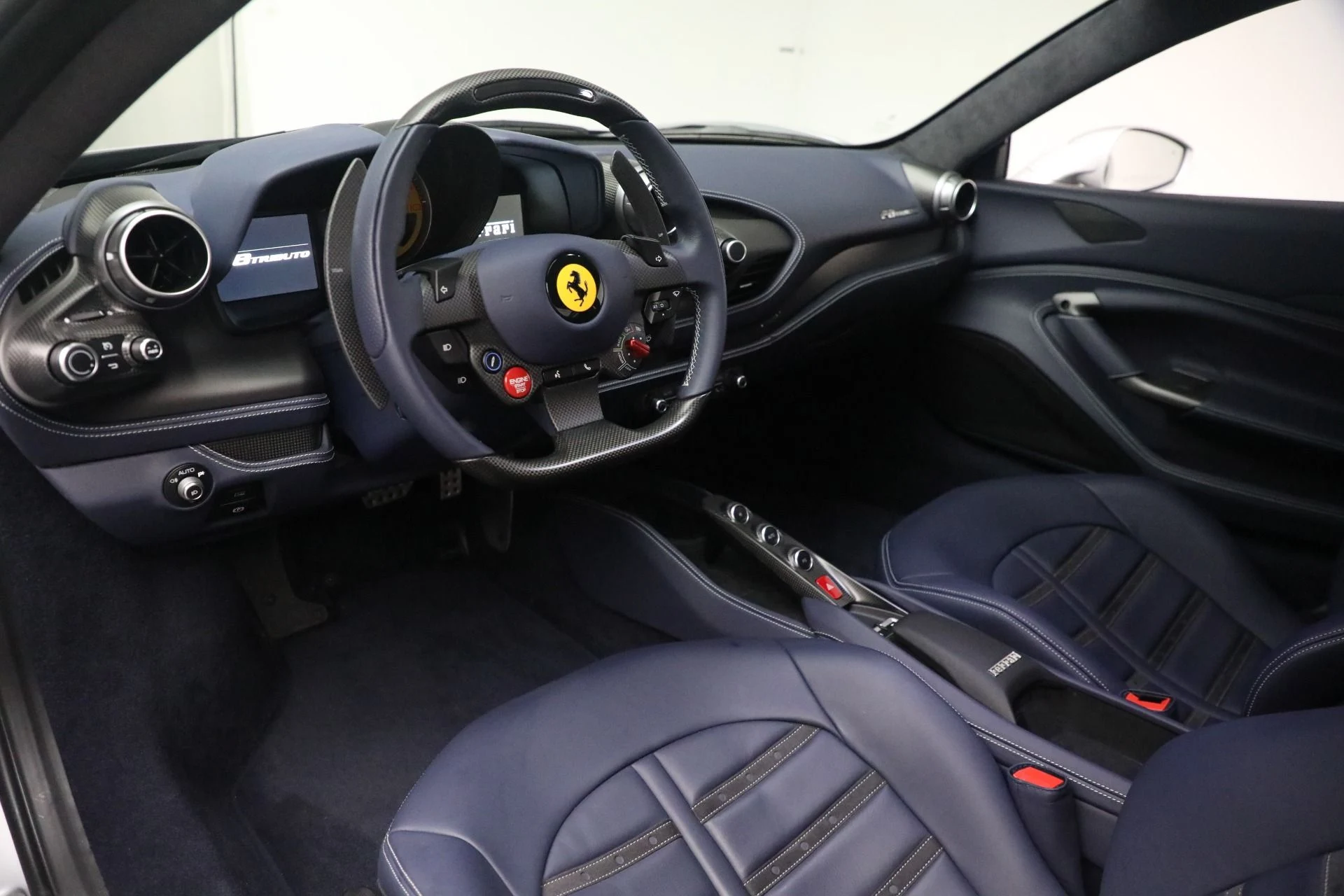 mph013_228723775_Used_2022_Ferrari_F8_Tributo_4aa35a0e9c
