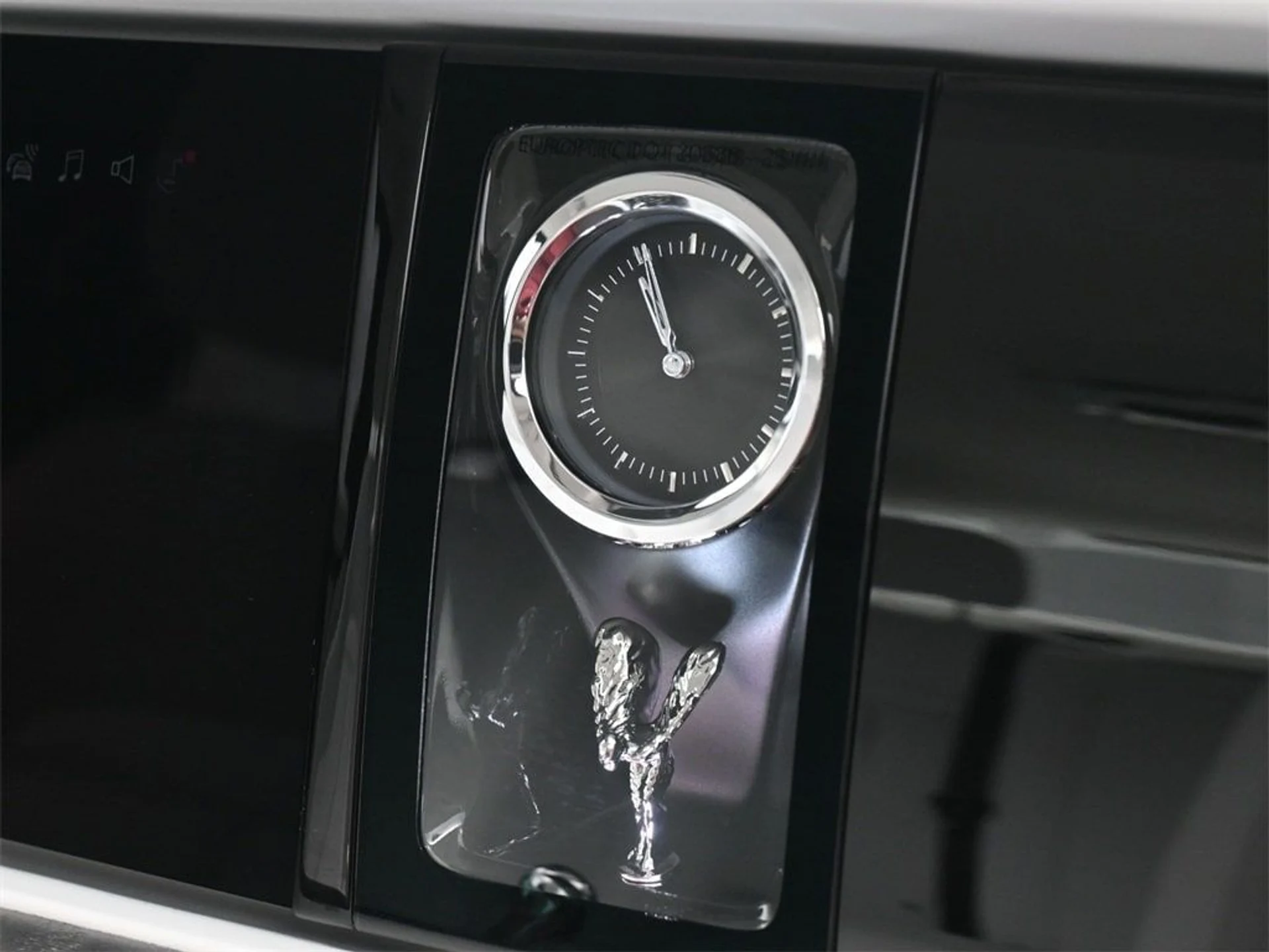 mph013_2294396337_648b93b85d4deda19db618a13cf699e4x_b1a4a263d6