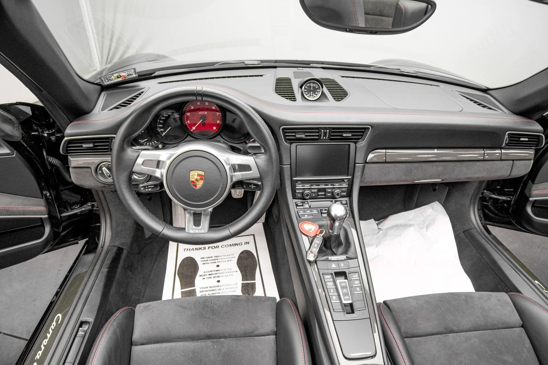 mph013_2300488750_156655674bc645d7aa456045c0115320_c25852b6b5