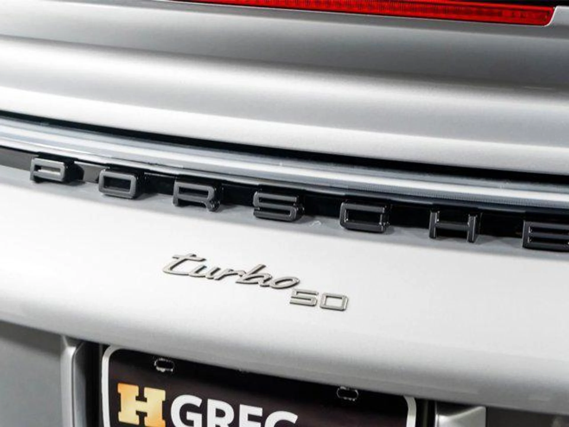 mph013_2300678069_b_SQH_Ol1_Ss_GSO_Fn_Hr_Ar_E5pa_Ya2u_Q_e2df08f613