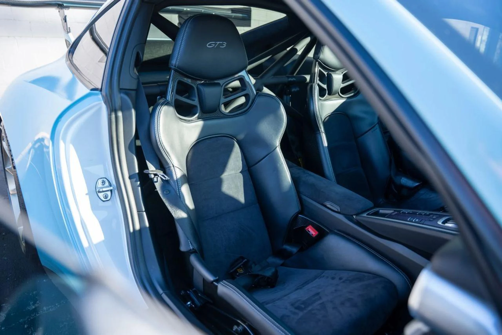 mph013_2300970443_ba4e0395a0a317b171e230693a7f6173_18e2fe0e41