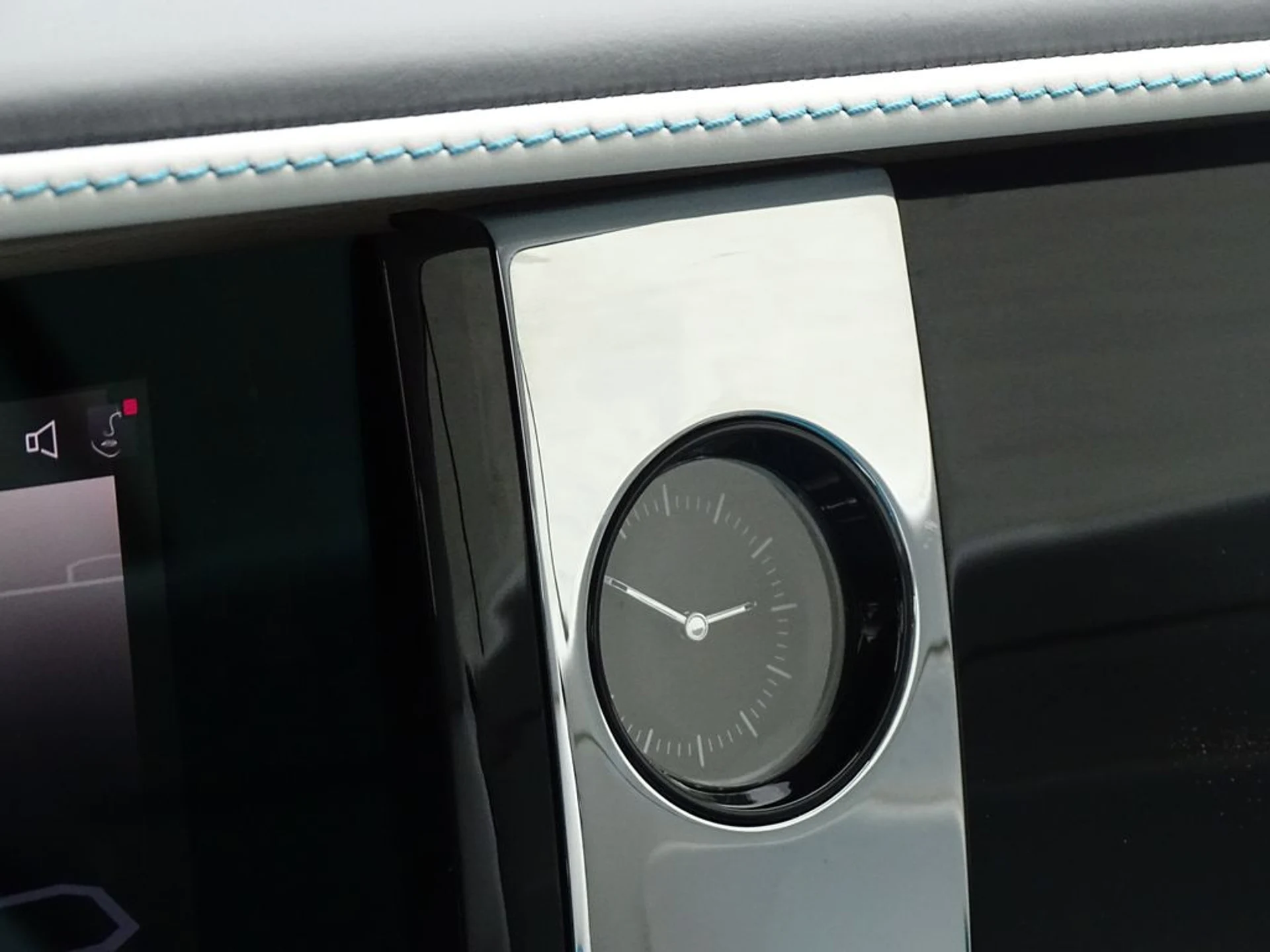 mph013_2302391865_fc956a4577e9d96992ba2643ee6af4bex_b21c9cb4d3