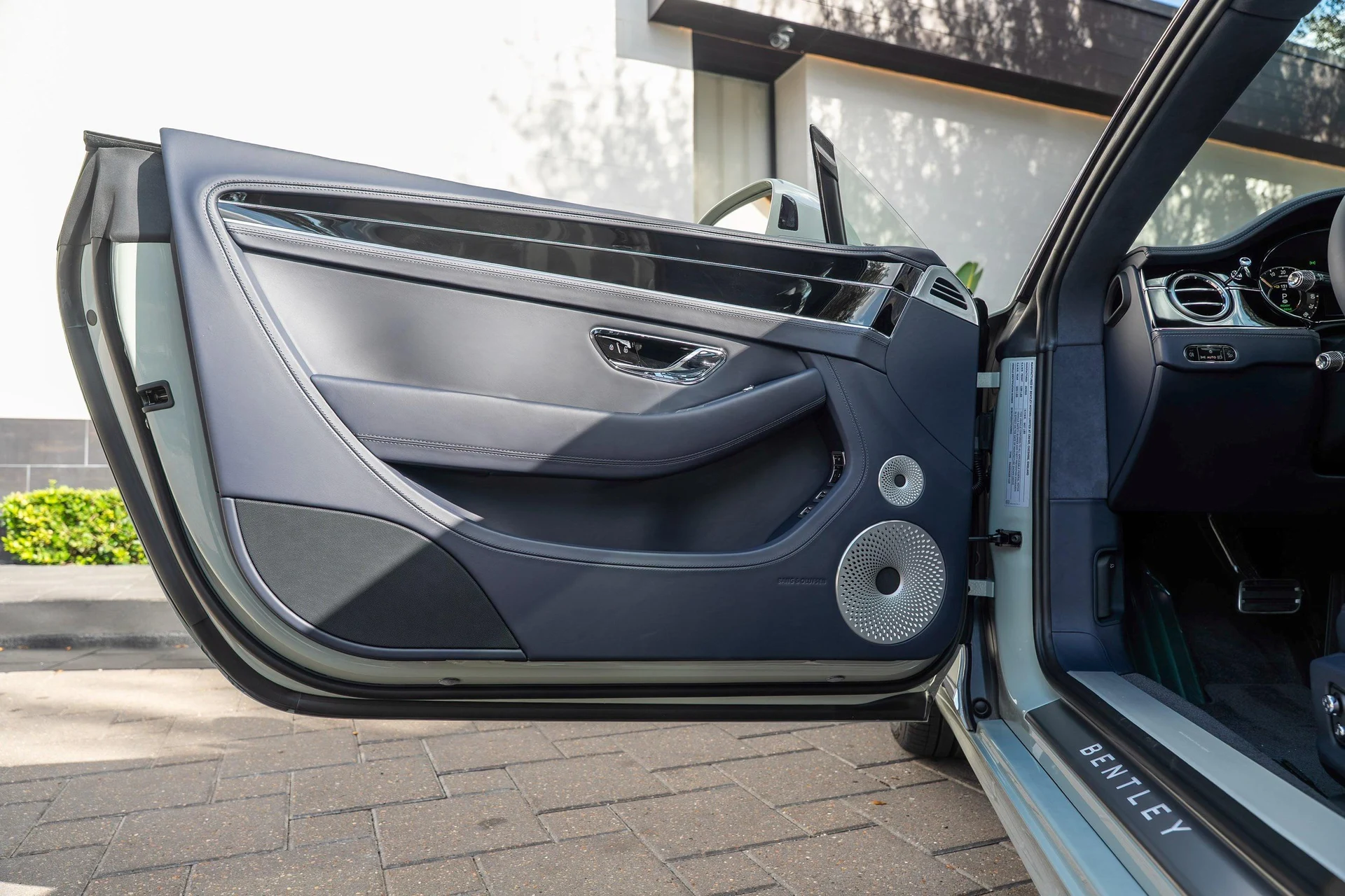 mph013_2311304478_470962000_691ded917425967942f2ff34_8ba7556035