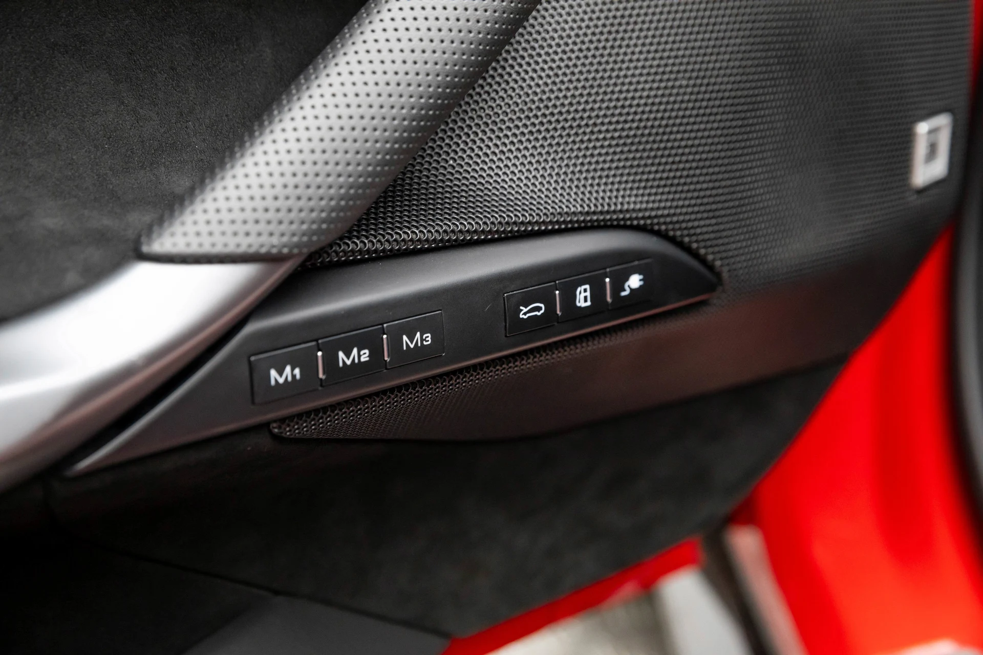 mph013_2311715188_bdd4cc0088b1497ea94b3458b922ab52_e2f3663da3