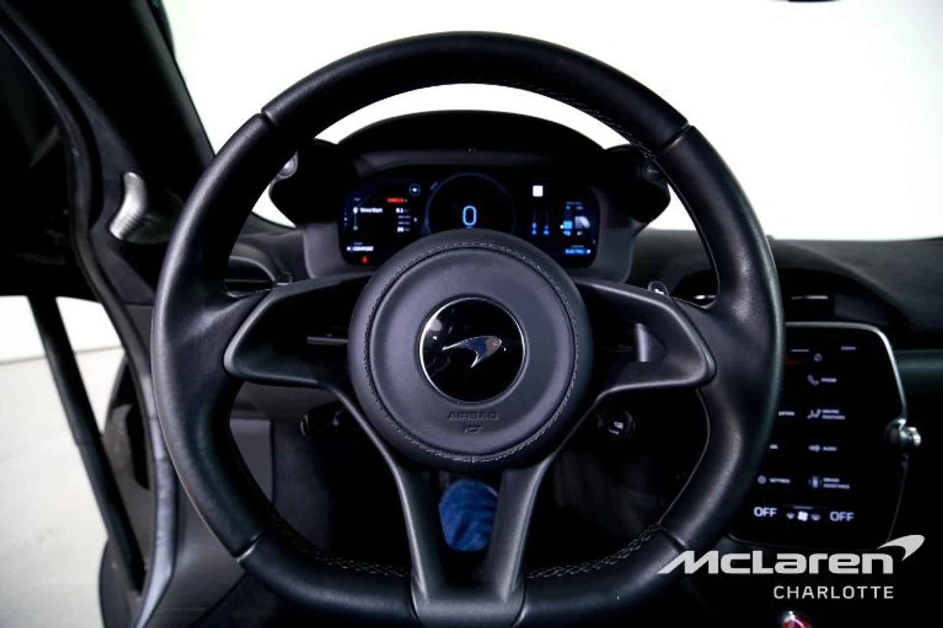 mph013_2323631651_Used_2023_Mc_Laren_Artura_aeec58e014