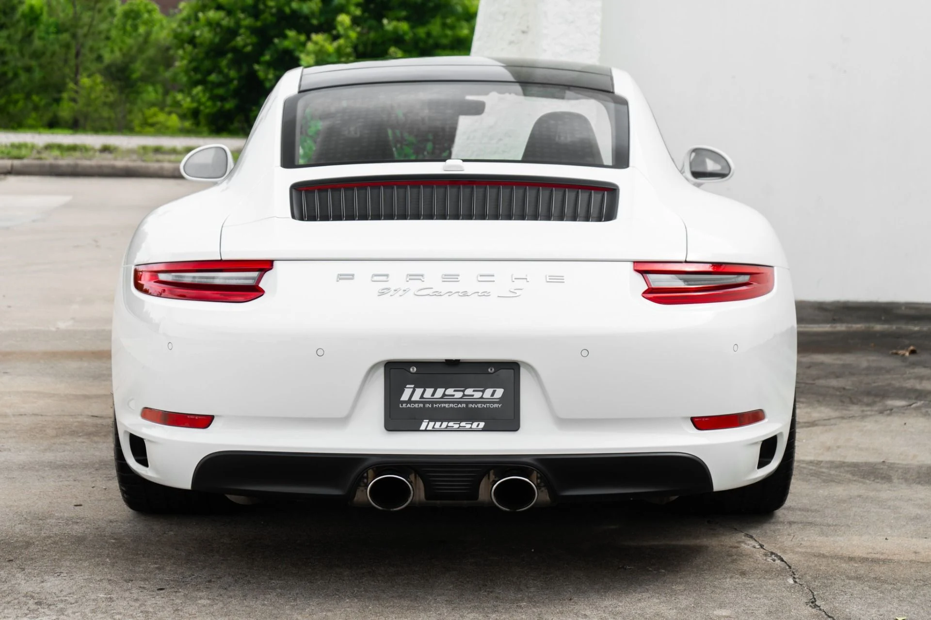 mph013_2328970403_Used_2018_Porsche_911_Carrera_S_1778021411_f05cc408c8
