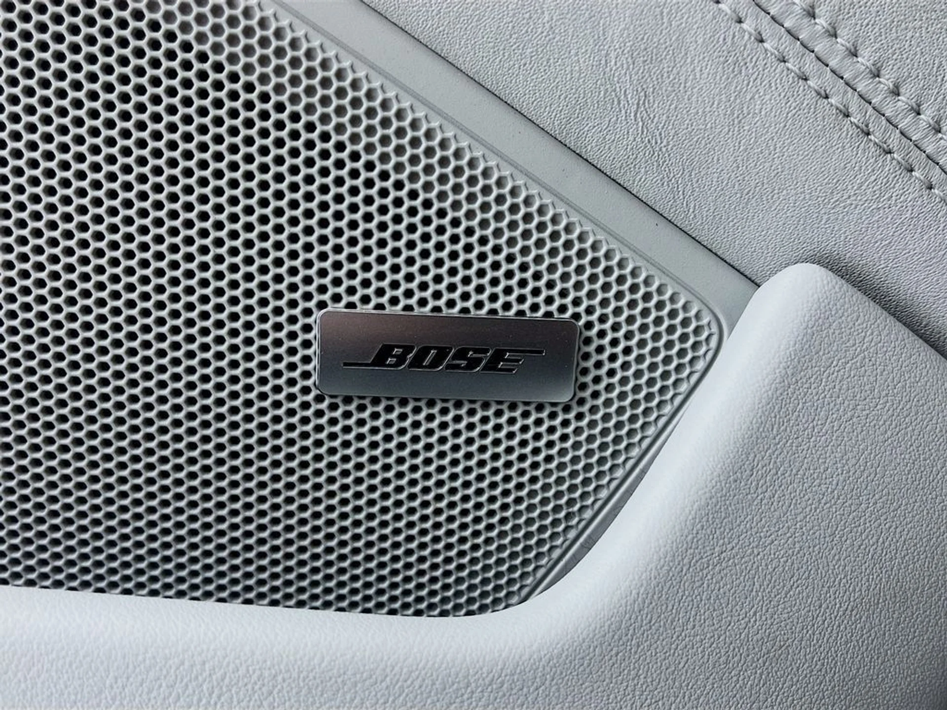 mph013_2330548086_85c61e95859ebdee931aa133488c6004_c9d1e06093